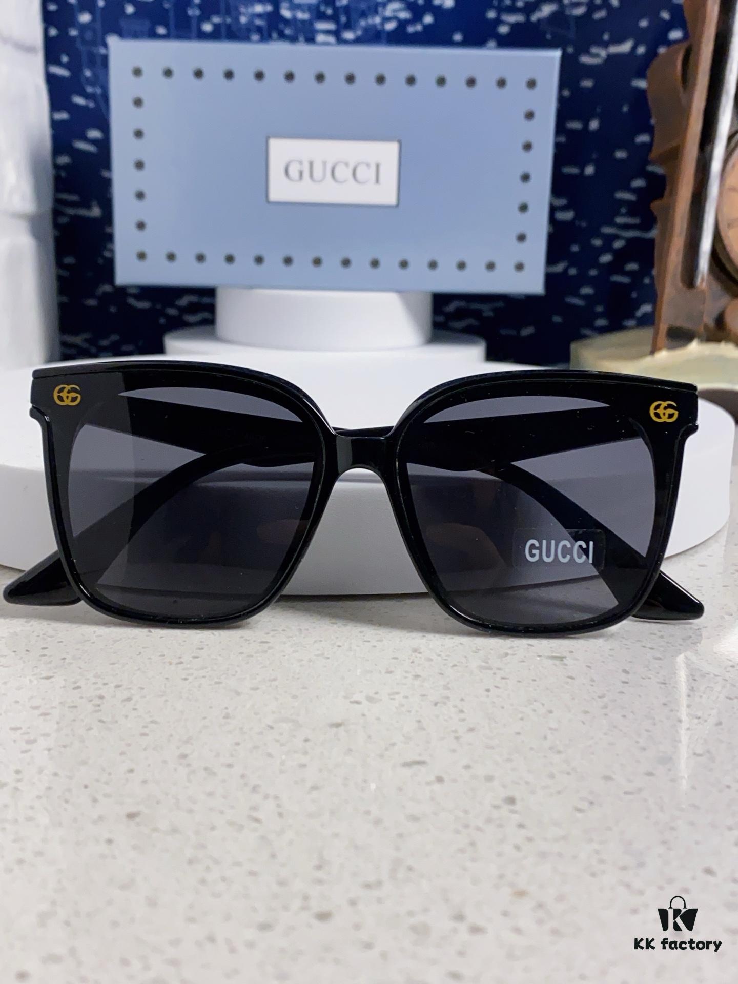 6931fd833a89a121ed54dcaf Gucci 2025 New Retro Sunglasses for Women, Large Square Frame, Slimming Design with Logo, UV Protection Unisex Sun Glasses