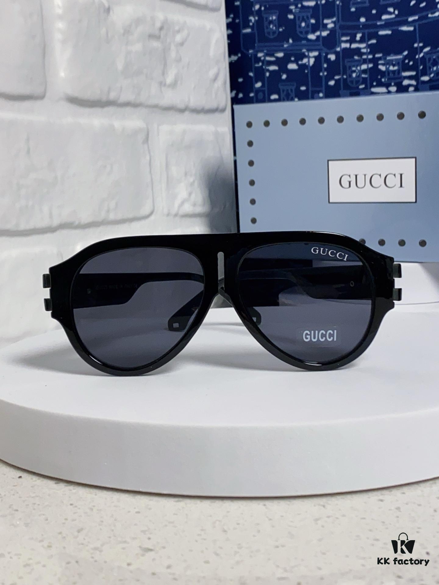 6931fd833a89a121ed54dcb2 Gucci 2025 Collection High-End Unisex Pilot Sunglasses, European Celebrity-Inspired Frog-Shaped Eyewear, Fashionable Sun and Myopia Glasses