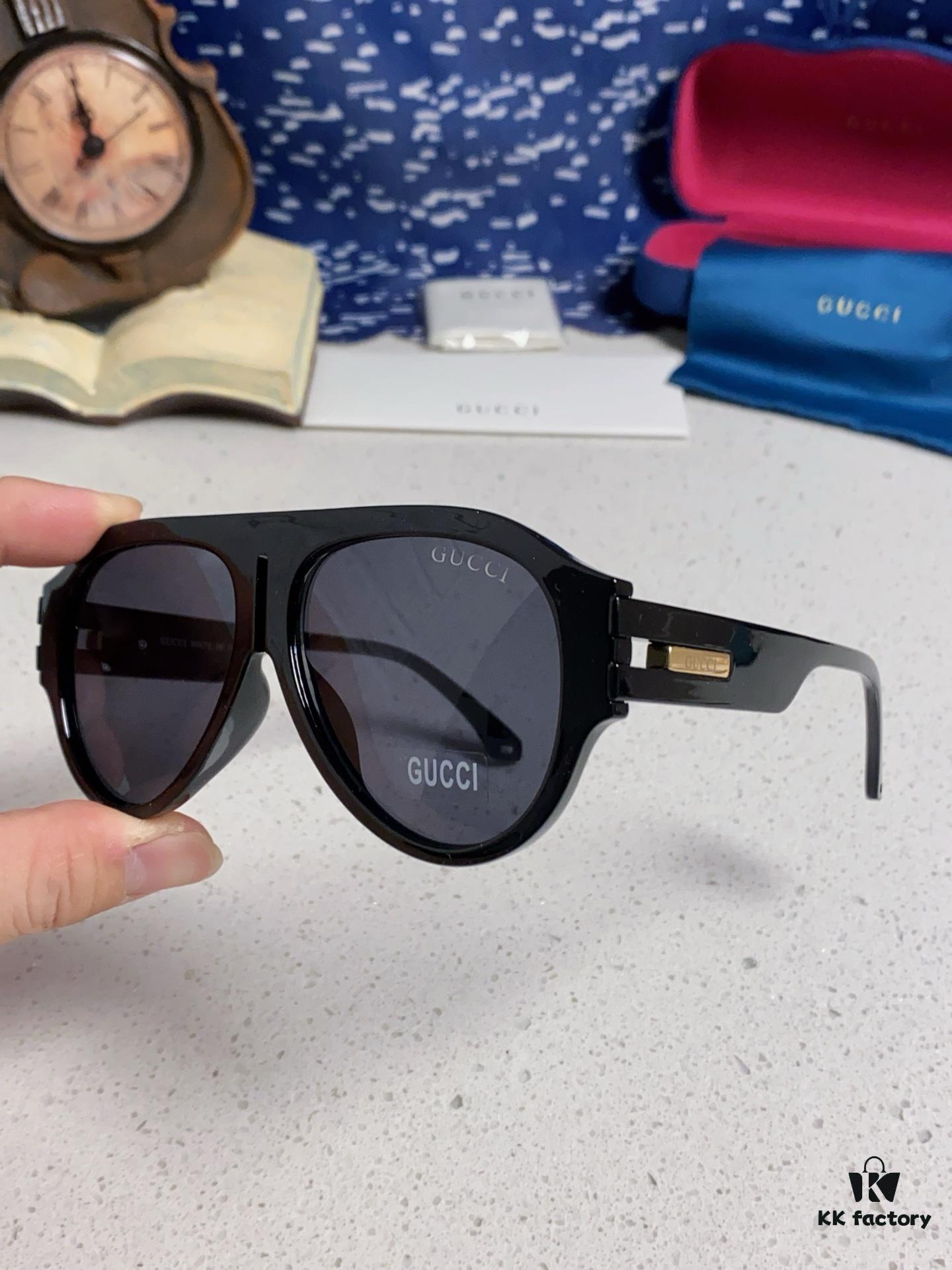 6931fd843a89a121ed54dcb6 Gucci 2025 Collection High-End Unisex Pilot Sunglasses, European Celebrity-Inspired Frog-Shaped Eyewear, Fashionable Sun and Myopia Glasses