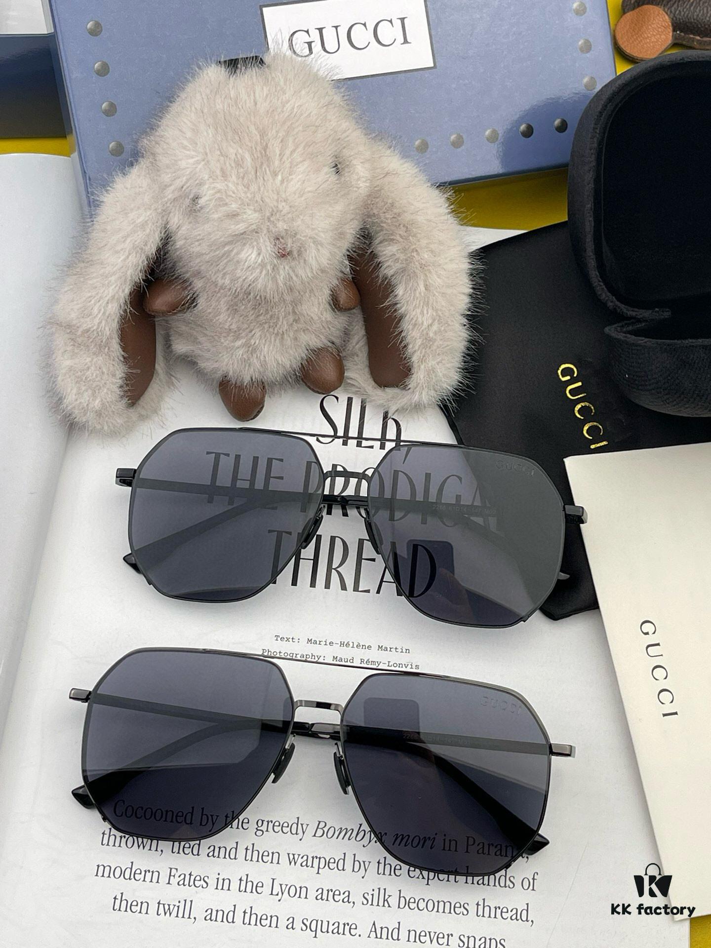 6931fd863a89a121ed54dcd5 GUCCI Men's Colorful Aviator Polarized Sunglasses
