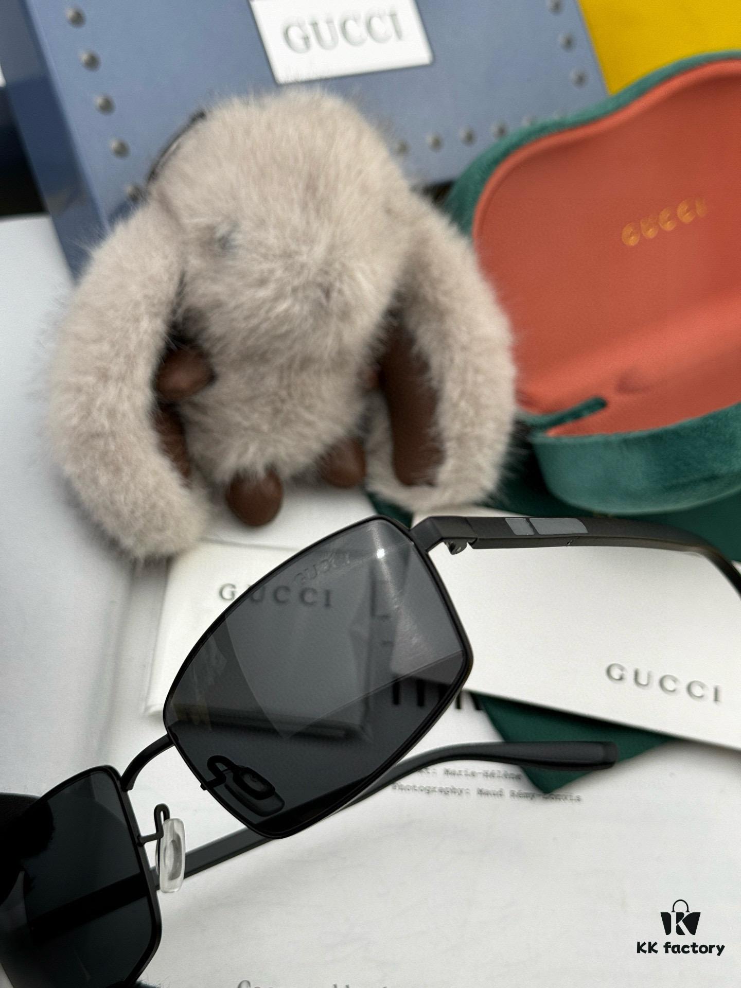 6931fd8a3a89a121ed54dd12 GUCCI Men's Colorful Pilot Polarized Sunglasses