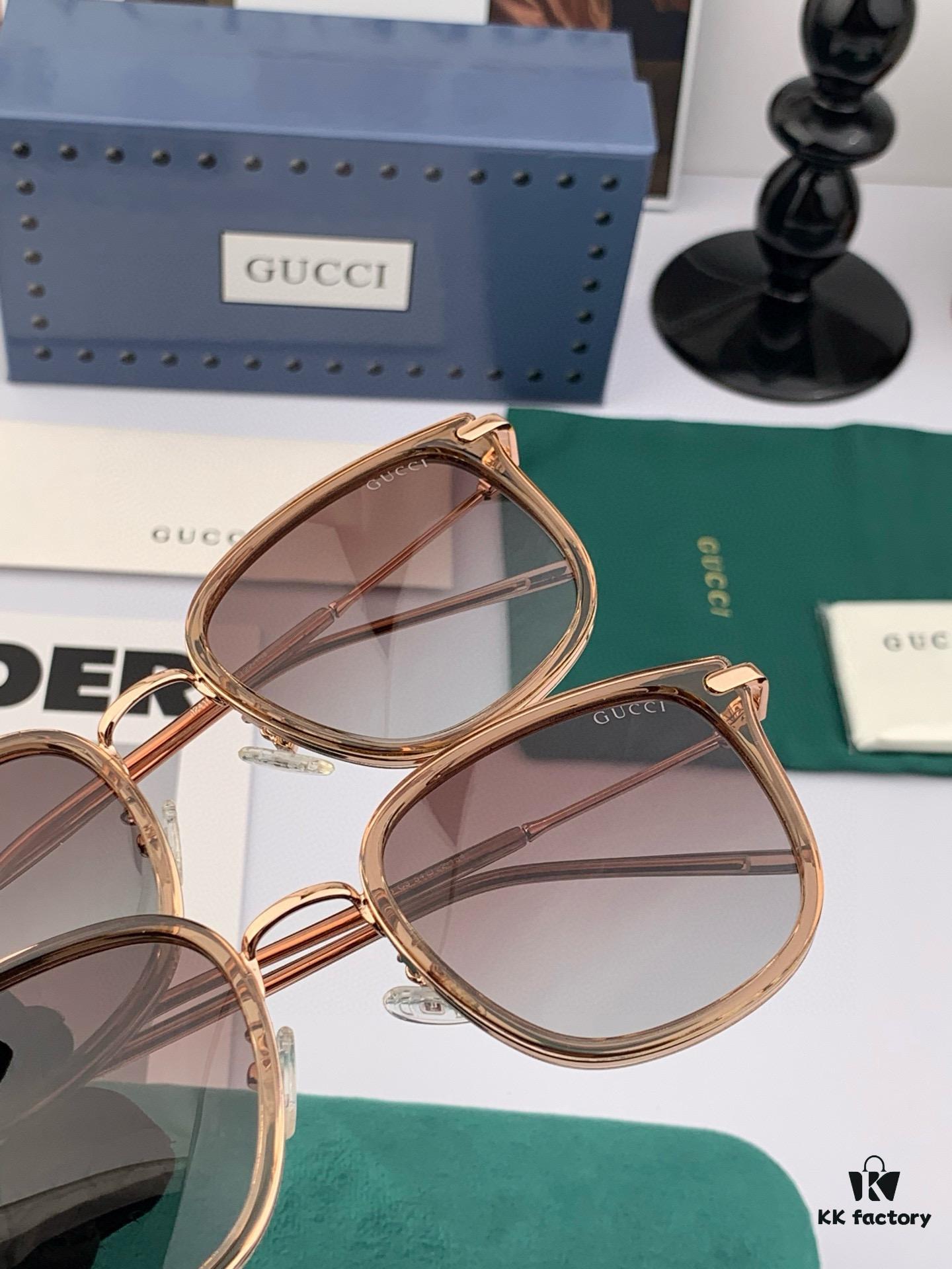 6931fd8d3a89a121ed54dd38 Gucci Classic Square Frame Design, Flattering on All Face Shapes, Perfectly Complements Coats or Dresses, Polarized Lenses for UV Protection