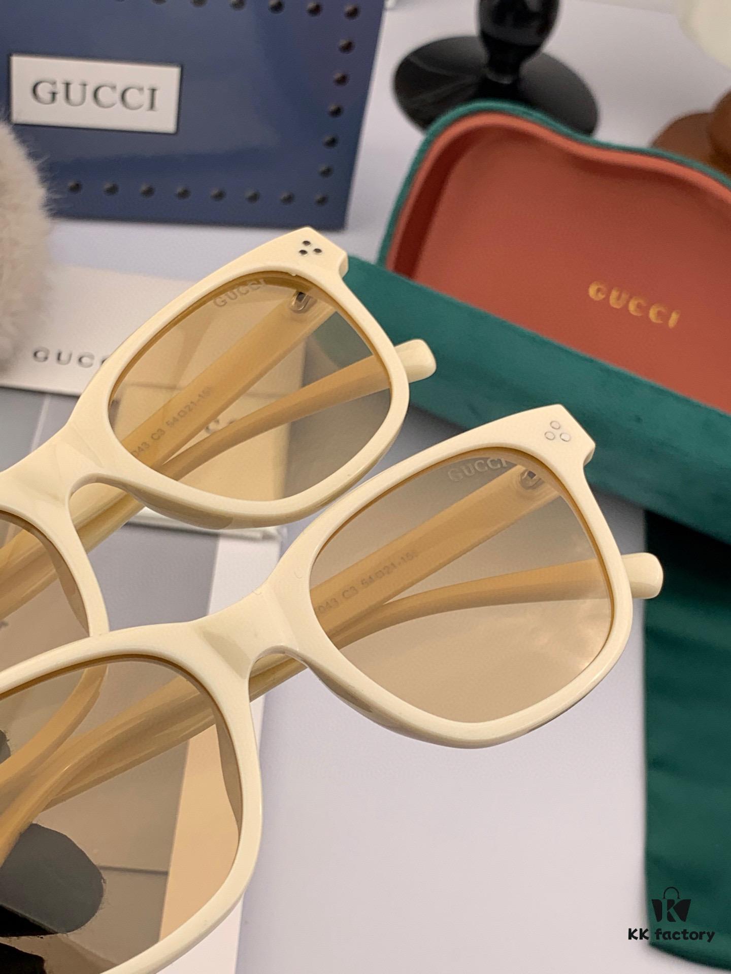 6931fd903a89a121ed54dd58 Gucci Classic Small Frame Design, Universal Fit for All Face Shapes, Stylish with Coats or Dresses, Nylon Polarized Lenses for UV Protection, Model: G35504 Sunglasses