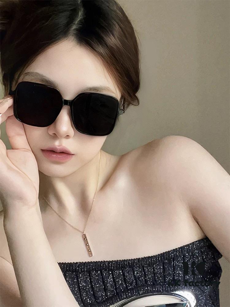 6931fd973a89a121ed54ddb8 GUCCI GG Round Frame Sunglasses, Perfect Quality, Unique Design, Unisex Style for All Face Shapes, Fashionable and Versatile, Couples' Sunglasses