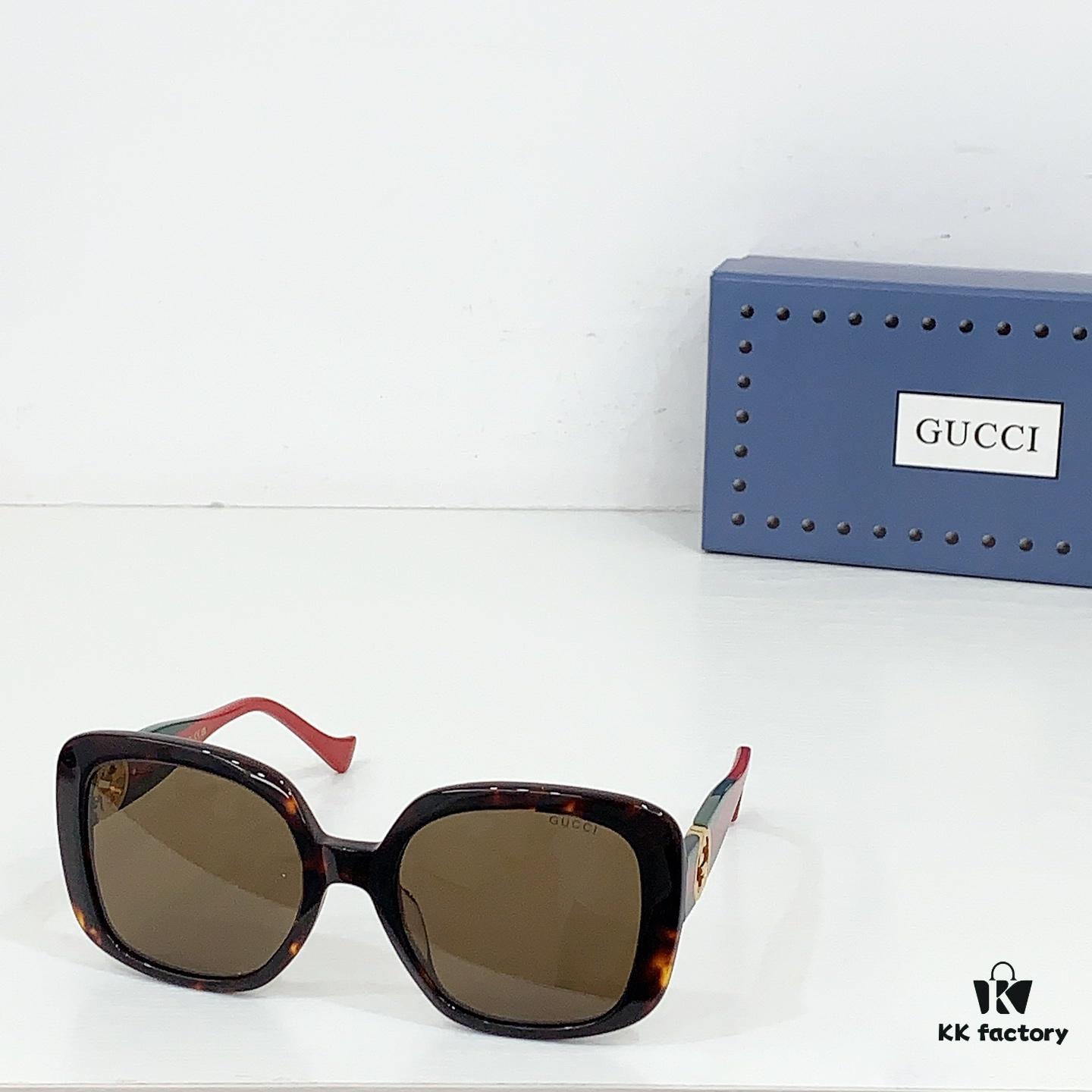 135 GUCCI GG1029S Sunglasses