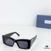 135 Gucci Square-Frame Sunglasses