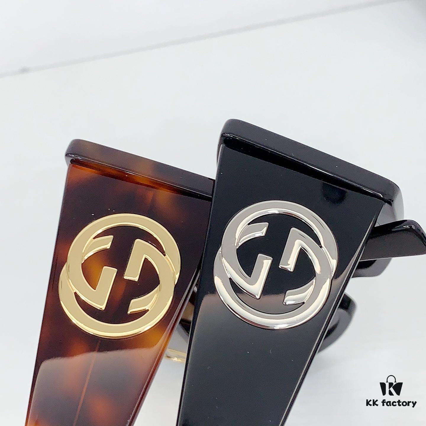 135 Gucci Square-Frame Sunglasses
