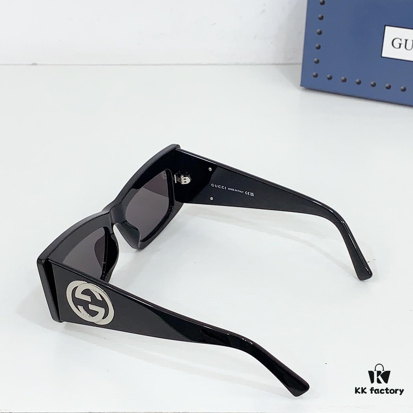 135 Gucci Square-Frame Sunglasses
