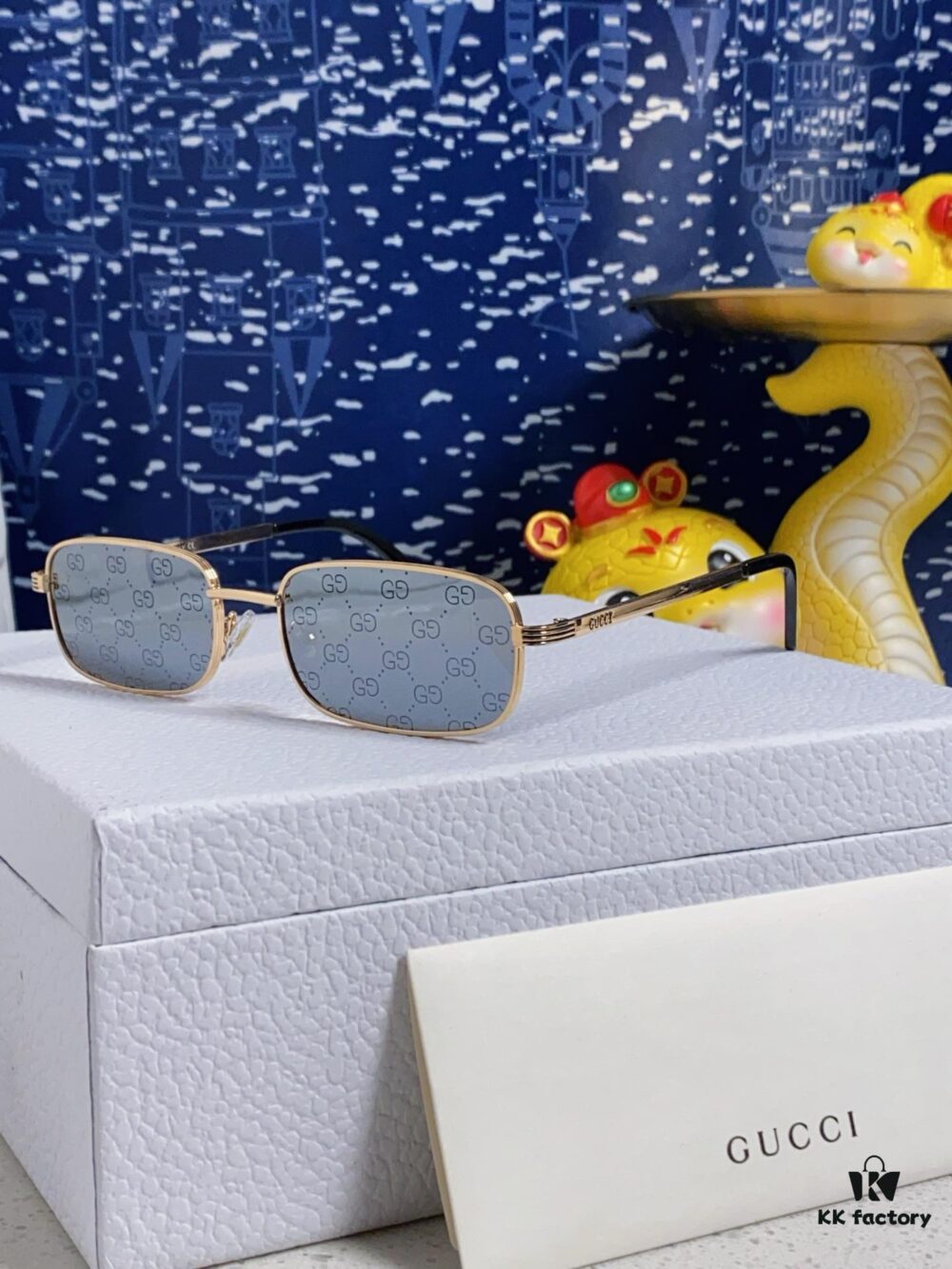 6931fdc43a89a121ed54e005 Gucci 2025 New Unisex Cat-Eye Sunglasses Luxurious Style Plastic and Metal Fashion Sunglasses GG1457S