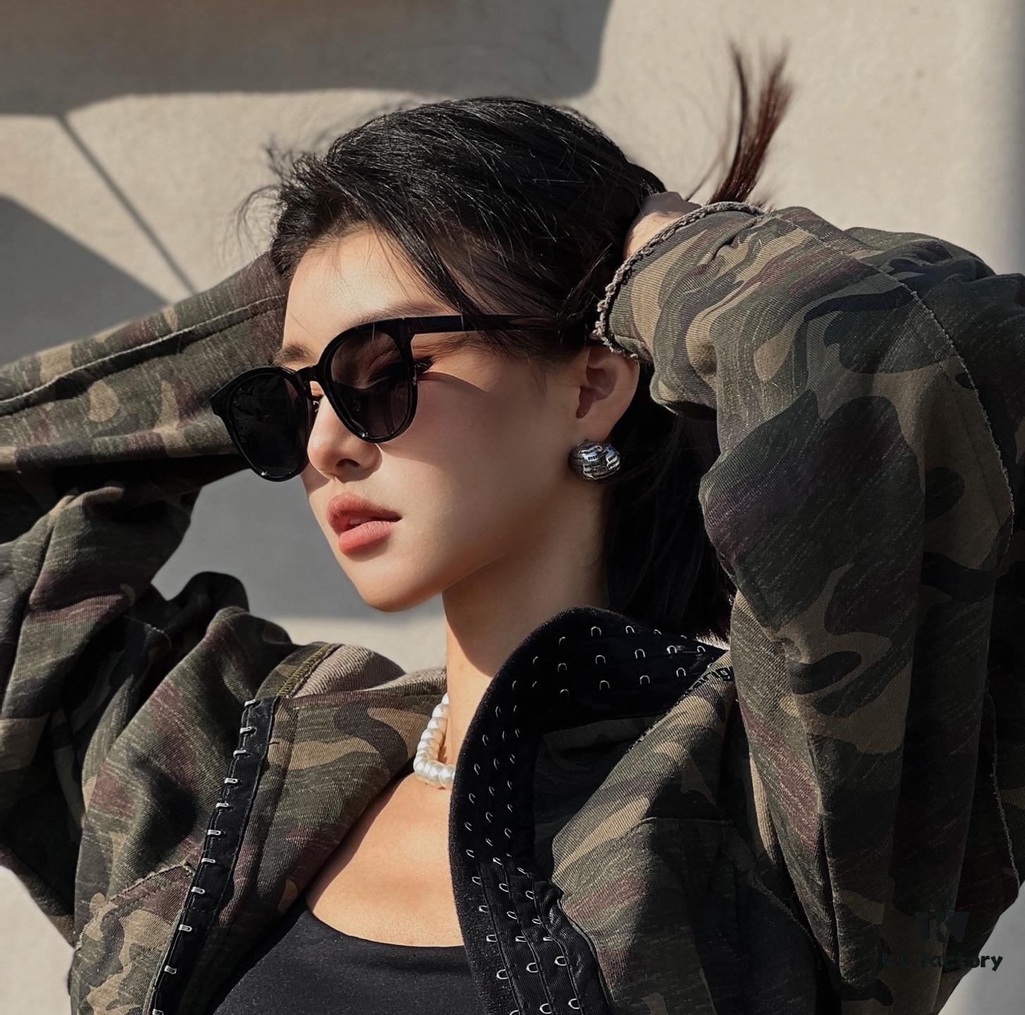 6931fdc93a89a121ed54e03d GUCCI - Polarized Sunglasses 2025 Spring New Arrival Trendy Bestseller Fashion Round Frame Polarized Sunglasses High Quality Comfortable Wear Influencer Style Women's HD Polarized Sunglasses 🕶️ High-Quality TR Frame Model: G3909 Eyeglasses Sunglasses