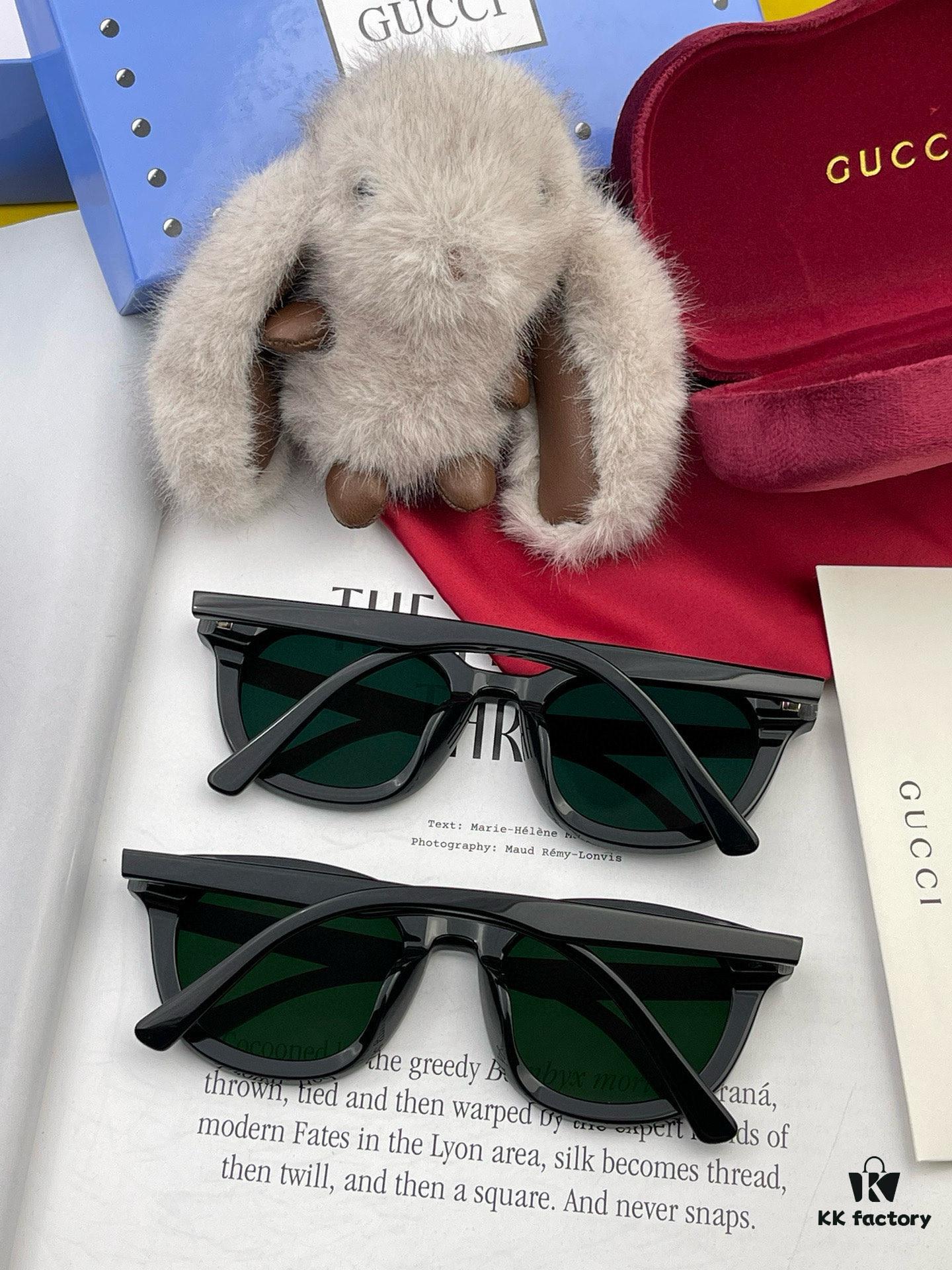 6931fdd53a89a121ed54e0e4 GUCCI 2025 Spring New One-Piece Sunglasses, Oversized Unisex Nylon Frame Shades