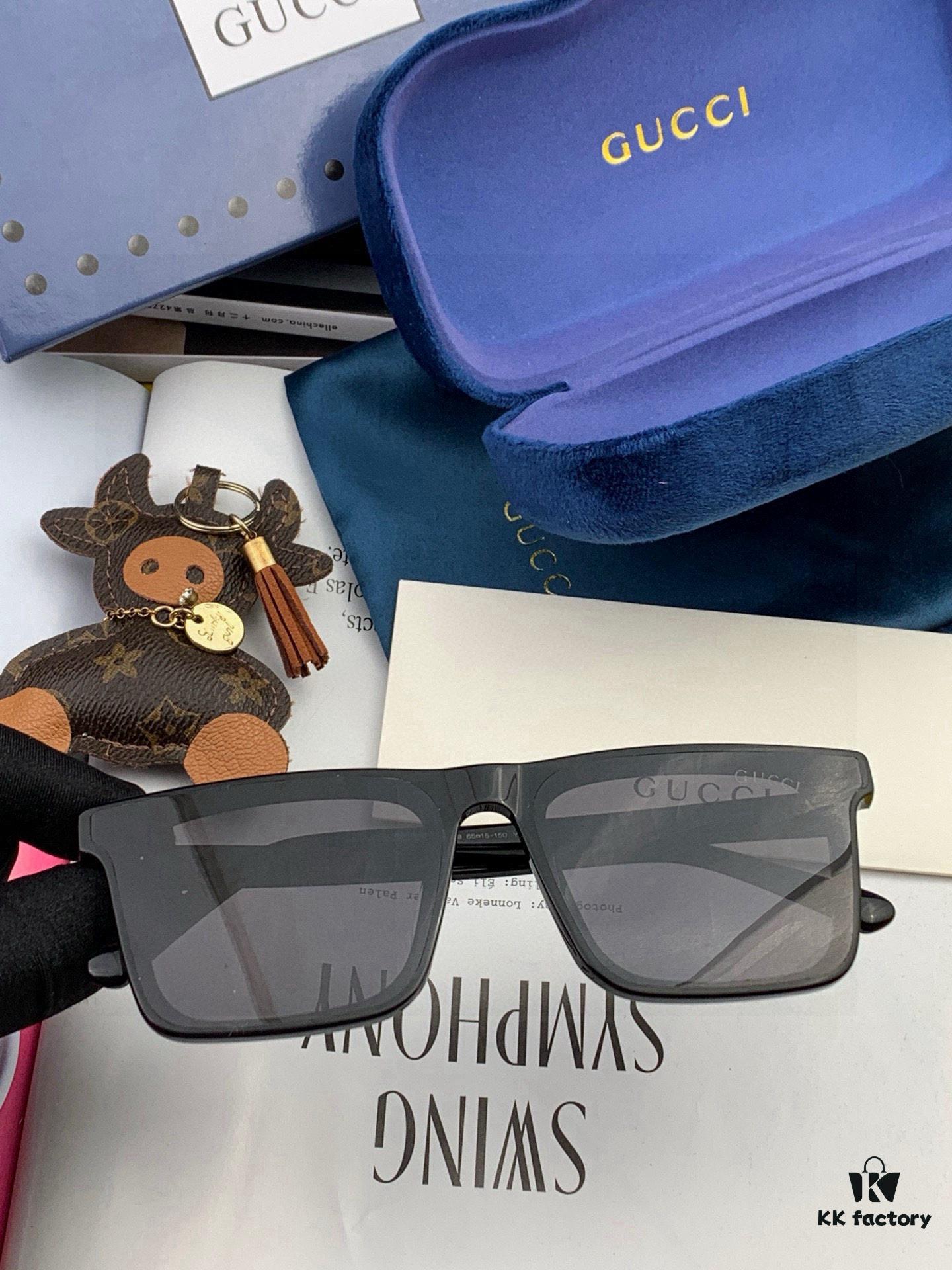 6931fdd83a89a121ed54e104 GUCCI 2025 New Spring Unisex Oversized One-Piece Sunglasses