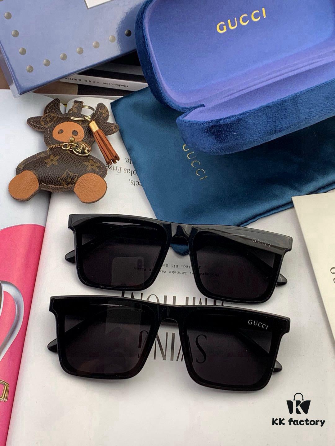 6931fdd83a89a121ed54e109 GUCCI 2025 New Spring Unisex Oversized One-Piece Sunglasses