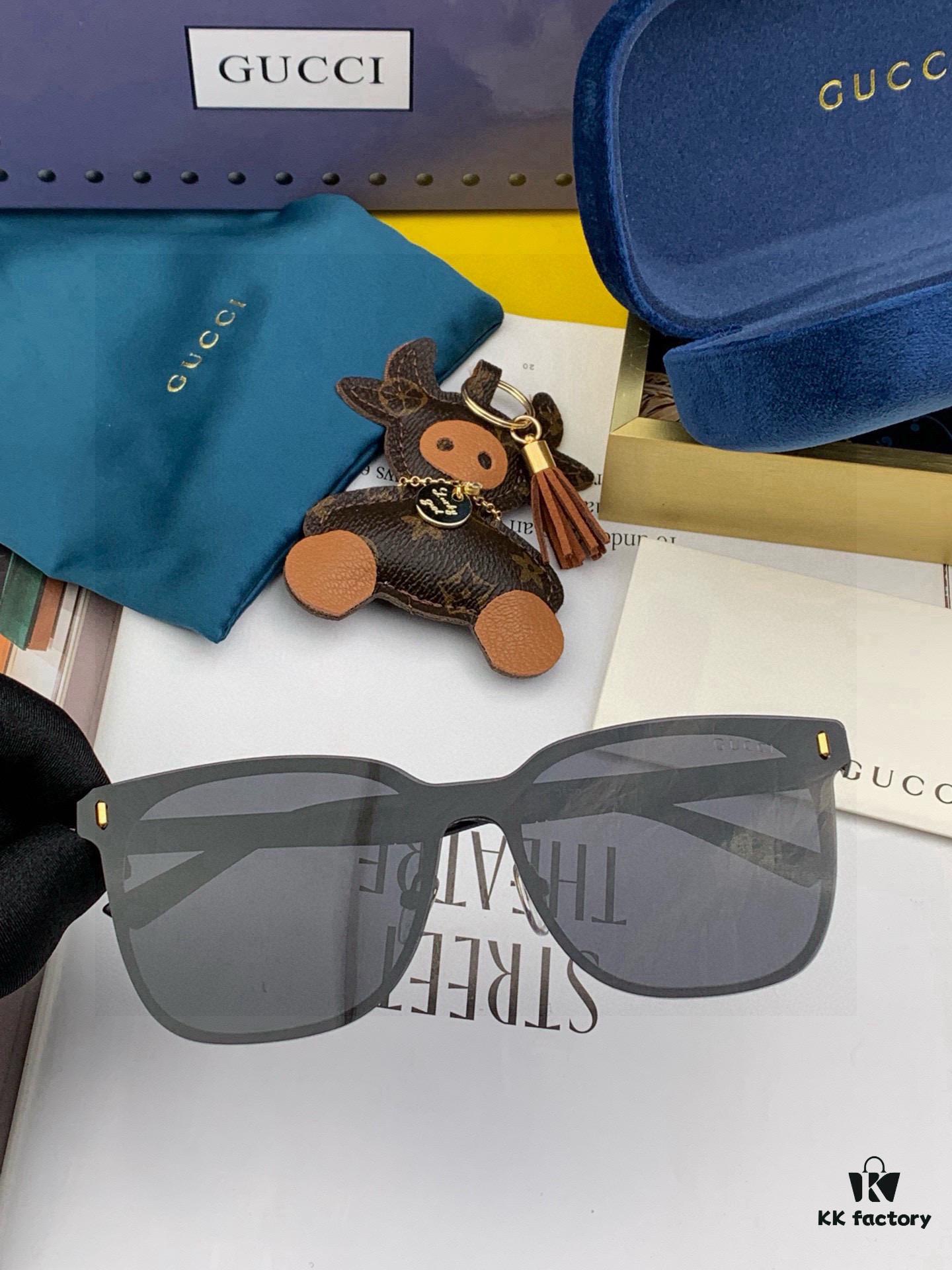 6931fdda3a89a121ed54e12a Gucci New Model One-Piece Driving Sunglasses, Must-Have Style for Travel, Popularized by Numerous Celebrities, Unisex Aviator Sunglasses Model: G075