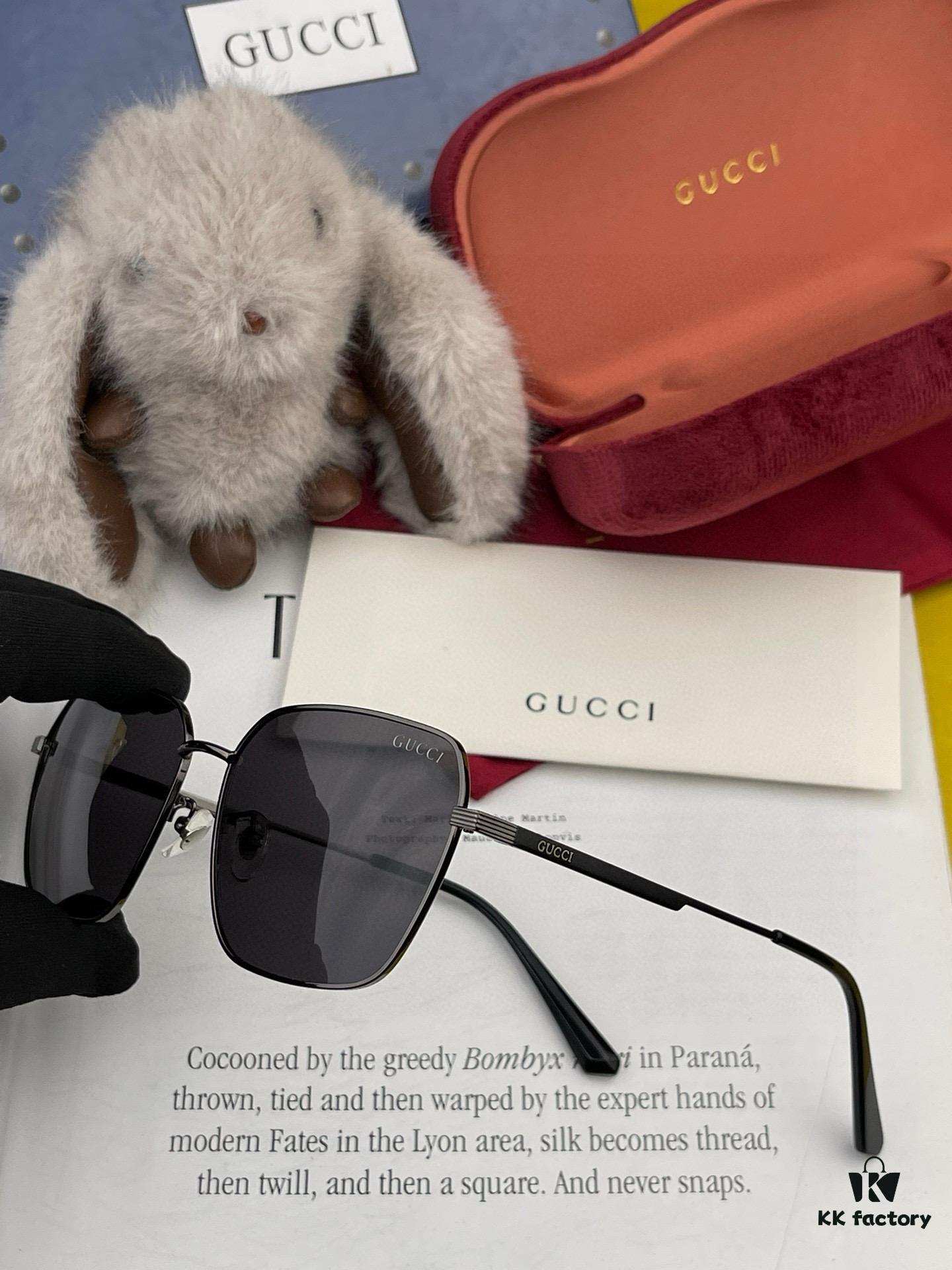 Gucci High-Quality Unisex Sunglasses, Polarized Pilot Style with Imported Polaroid Lenses, UV Protection, Fashionable Oversized Frame for Driving, Fishing, and Outdoor Use, Model: G9862