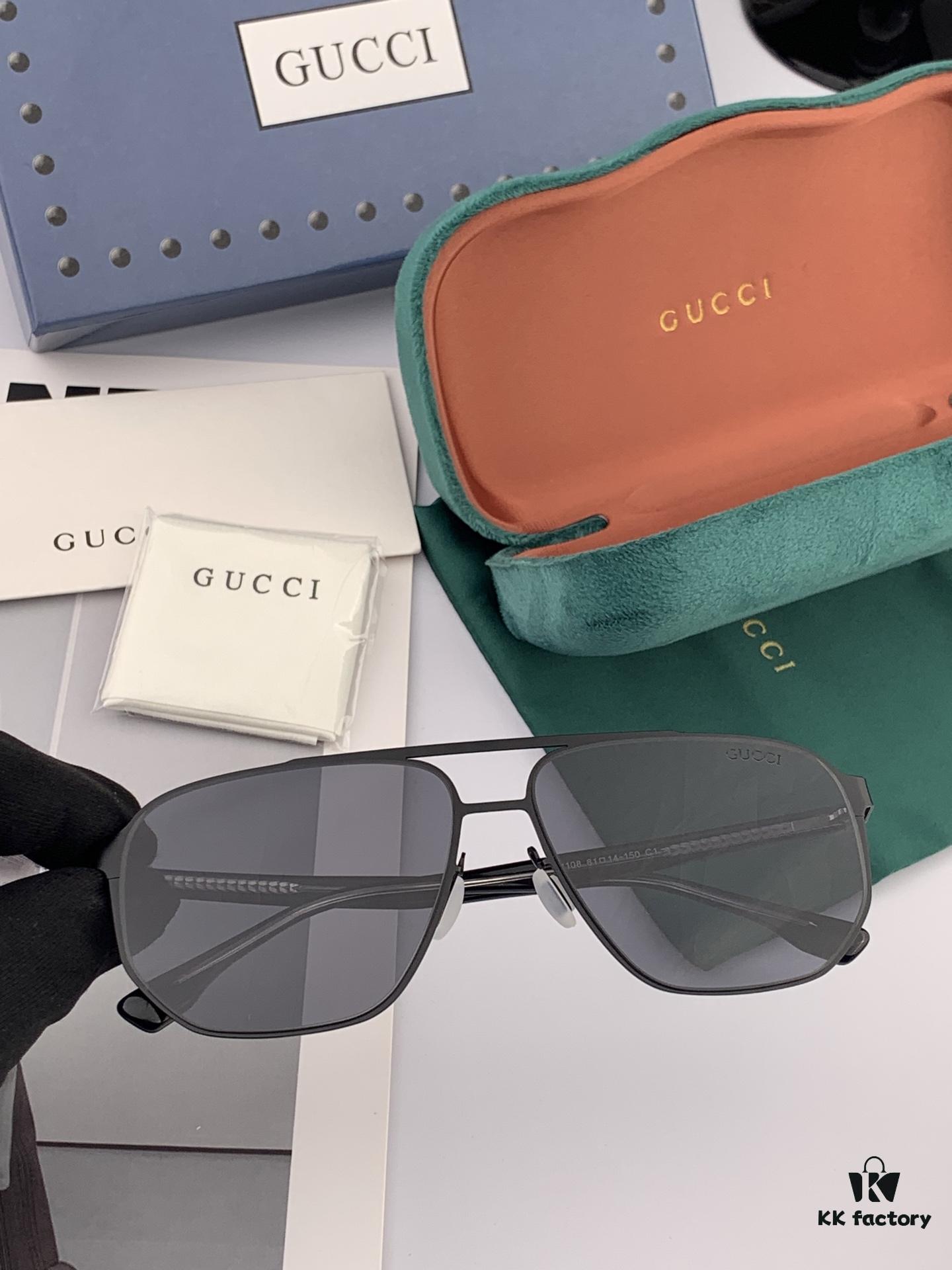 6931fde63a89a121ed54e1c1 GUCCI Men's Colorful Pilot Polarized Sunglasses