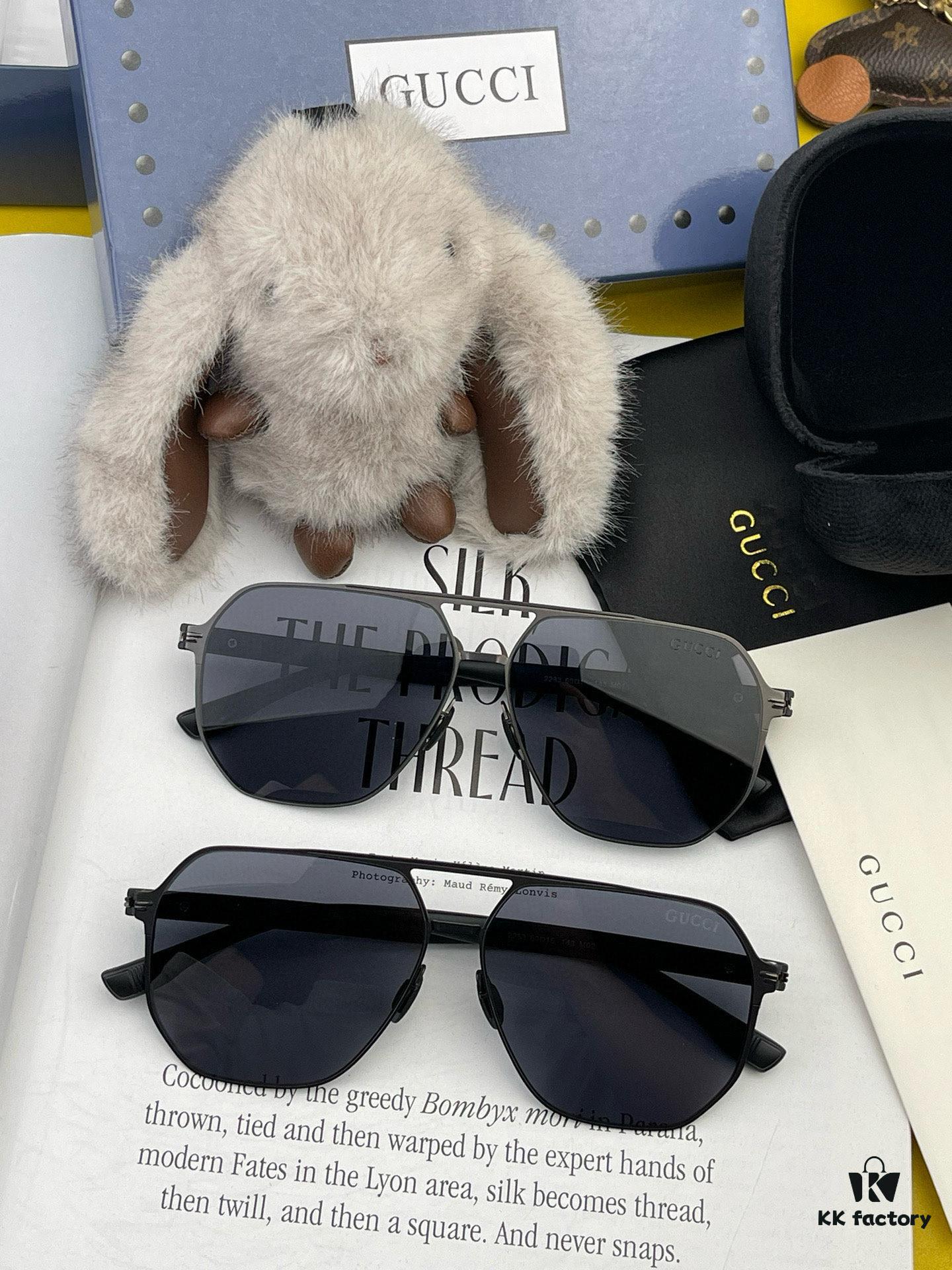 6931fde93a89a121ed54e1f2 GUCCI Men's Colorful Pilot Polarized Sunglasses