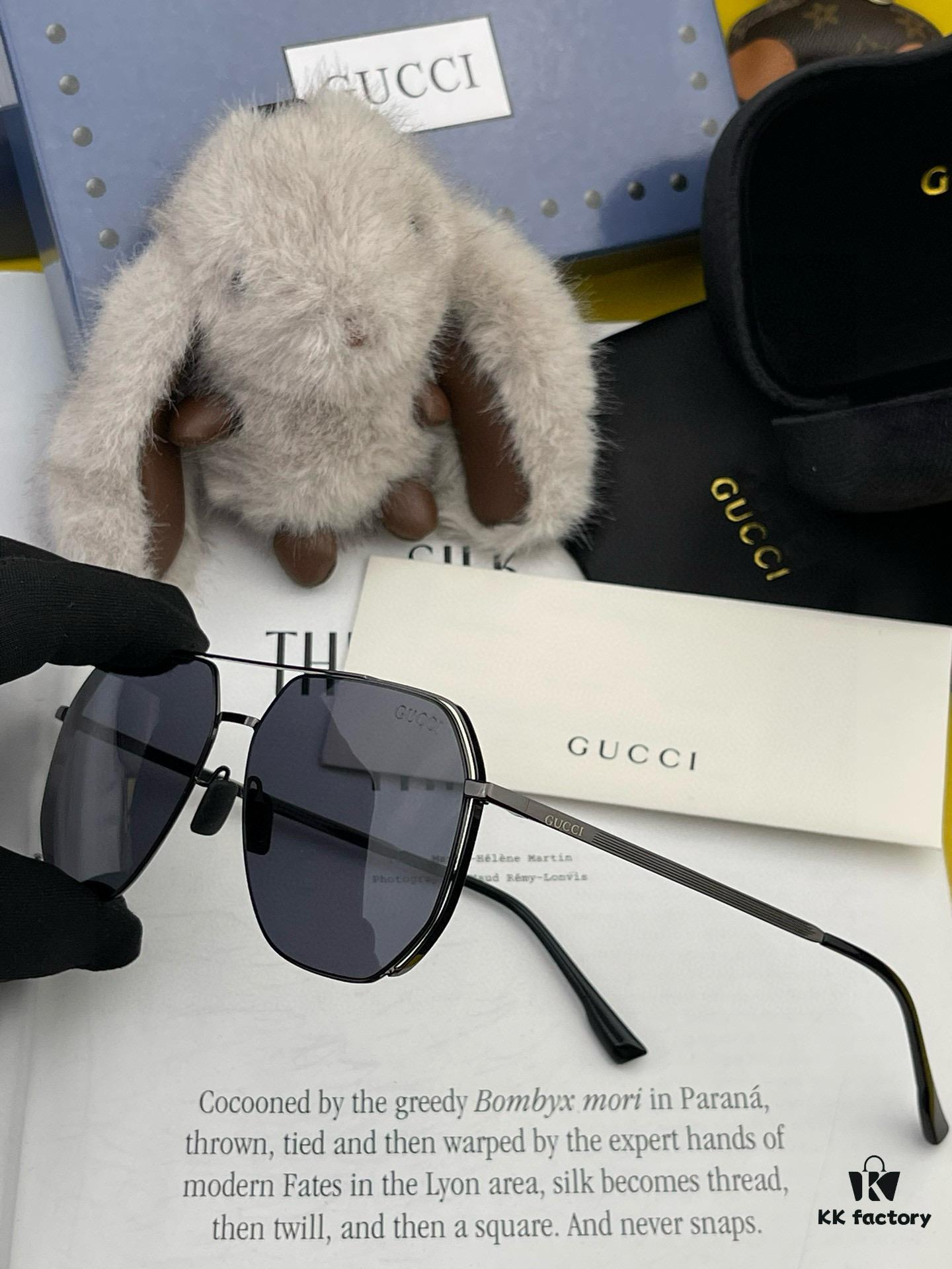6931fdec3a89a121ed54e213 GUCCI Men's Colorful Pilot Polarized Sunglasses
