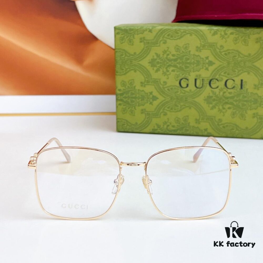 6931fdf43a89a121ed54e283 95 Horsebit Eyeglass Frame