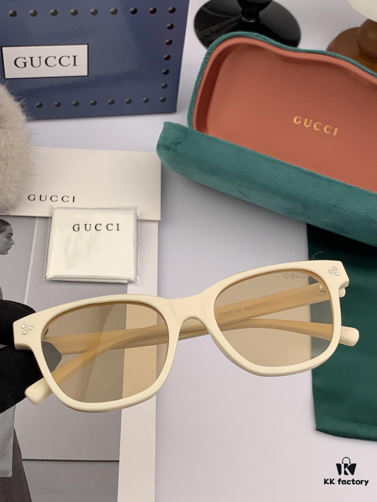 6931fe0b3a89a121ed54e3a1 Gucci Classic Small Frame Design Sunglasses, Flattering on All Face Shapes, Perfect with Coats or Dresses, Stylish and Elegant, Nylon Polarized Lenses for UV Protection, Model: G35504