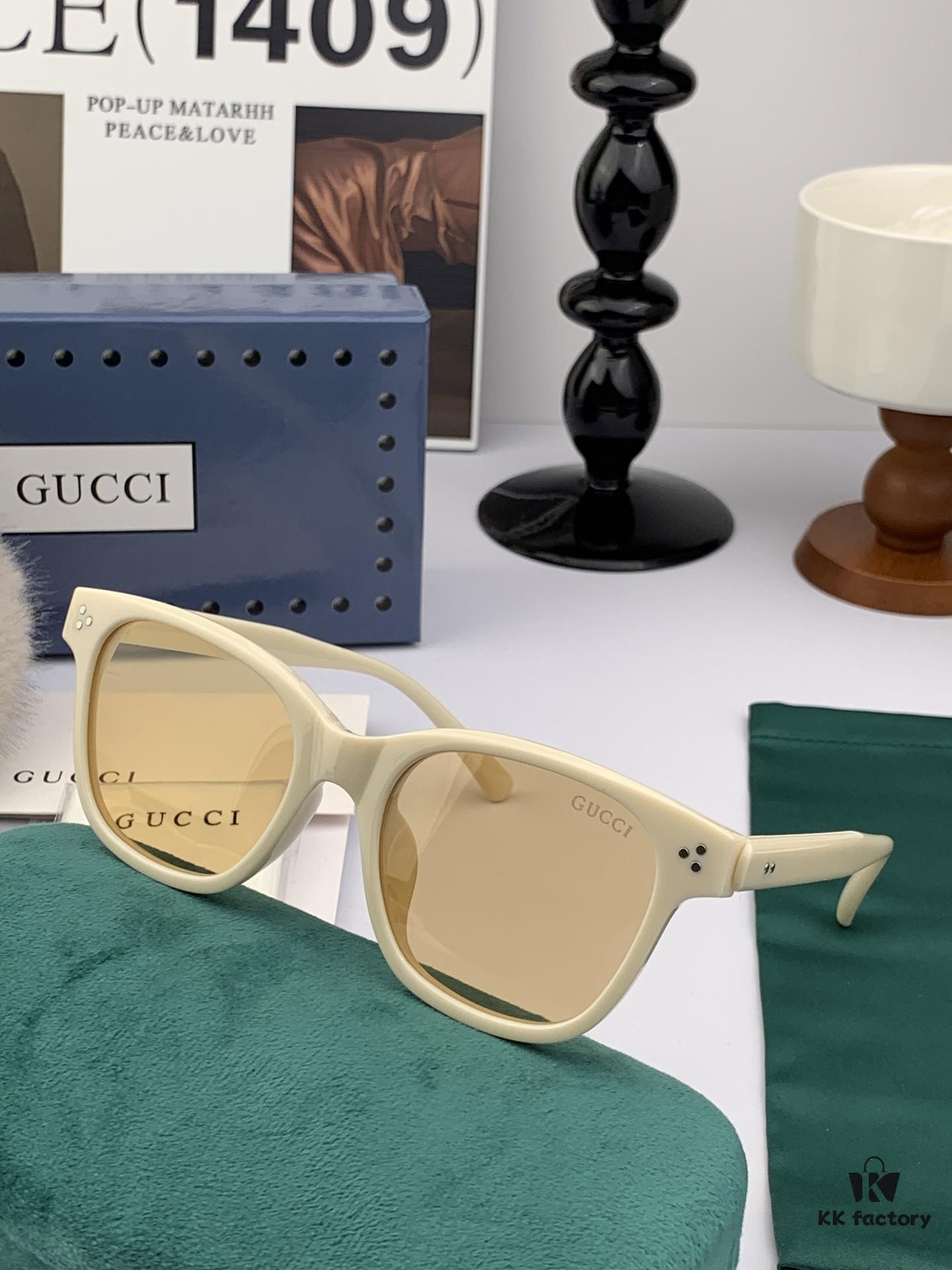 6931fe0c3a89a121ed54e3a2 Gucci Classic Small Frame Design Sunglasses, Flattering on All Face Shapes, Perfect with Coats or Dresses, Stylish and Elegant, Nylon Polarized Lenses for UV Protection, Model: G35504