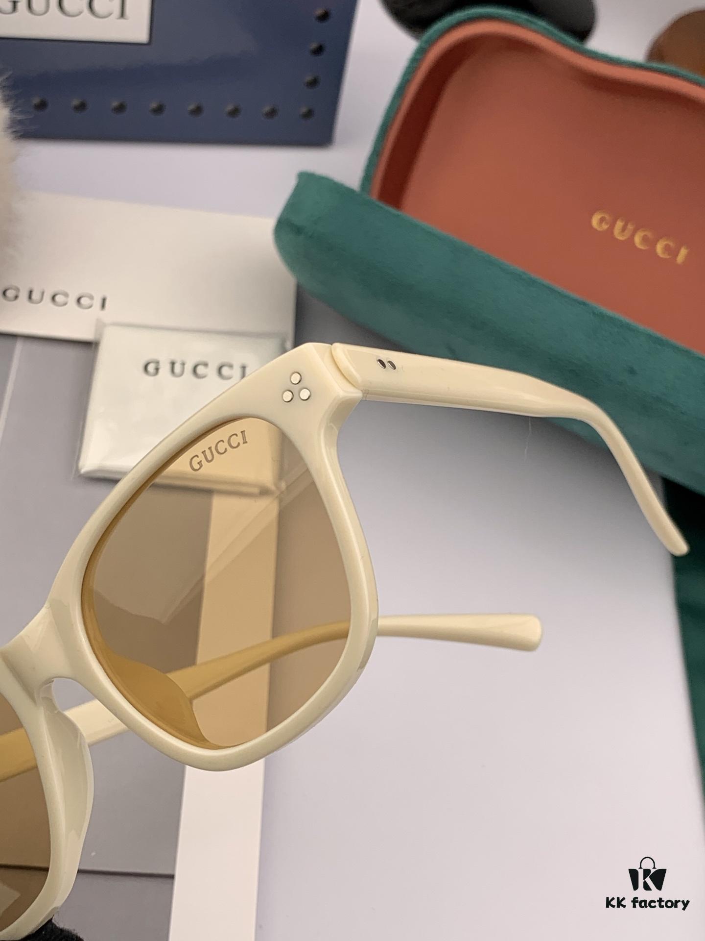 6931fe0c3a89a121ed54e3a4 Gucci Classic Small Frame Design Sunglasses, Flattering on All Face Shapes, Perfect with Coats or Dresses, Stylish and Elegant, Nylon Polarized Lenses for UV Protection, Model: G35504