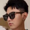 Stylish and Cool [GUCCI] Gucci New Model Sunglasses with Unique Charm and Avant-garde Design, Square Frame with Seamless Bridge for Ultimate Comfort