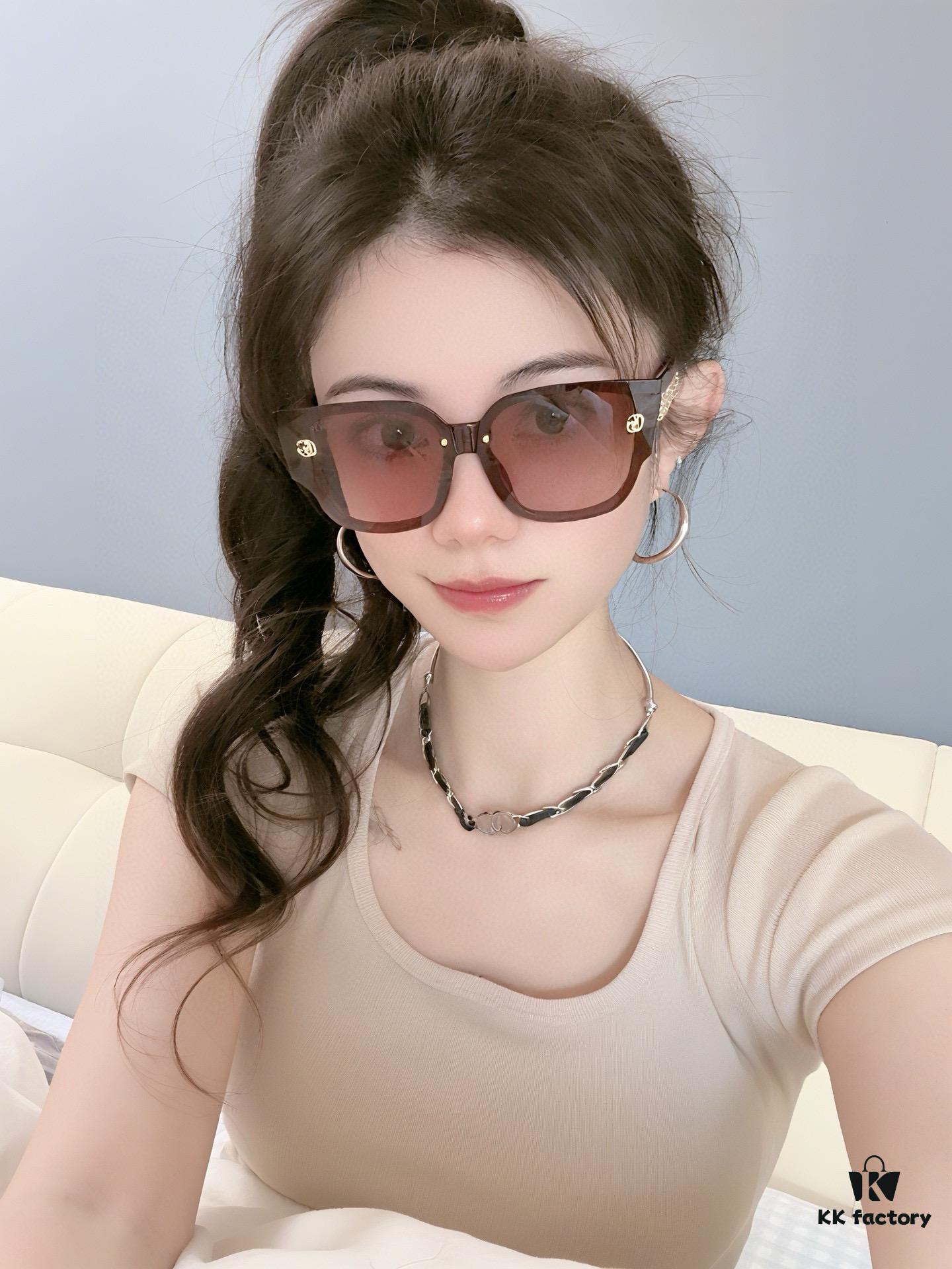 6931fe1e3a89a121ed54e497 【GUCCI】2025 Spring New Arrival Trendy Fashion Square Frame Sunglasses High Quality Comfortable Wear Influencer Favorite Model: G1981