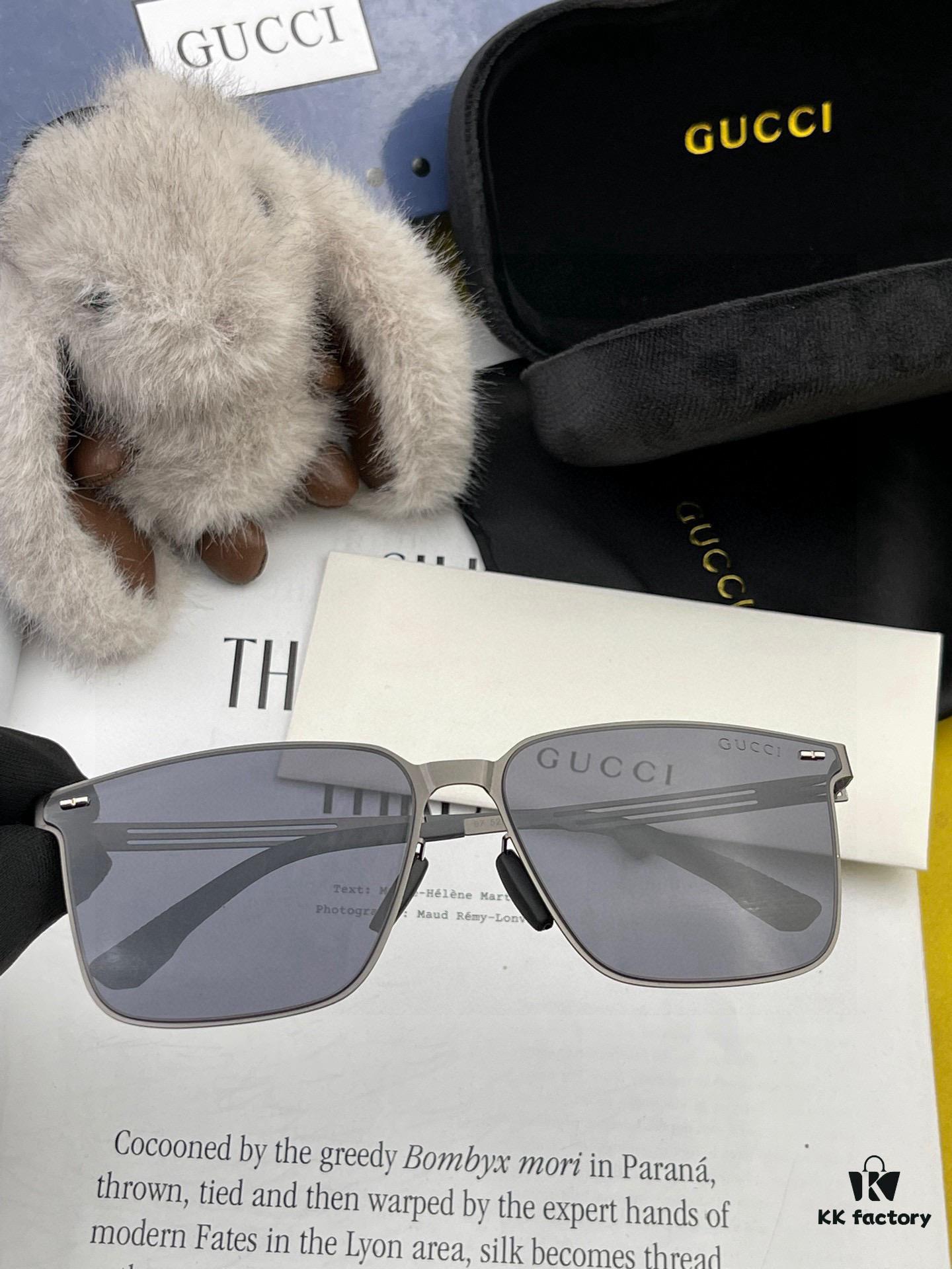 6931fe233a89a121ed54e4d8 GUCCI Men's Colorful Pilot Polarized Sunglasses