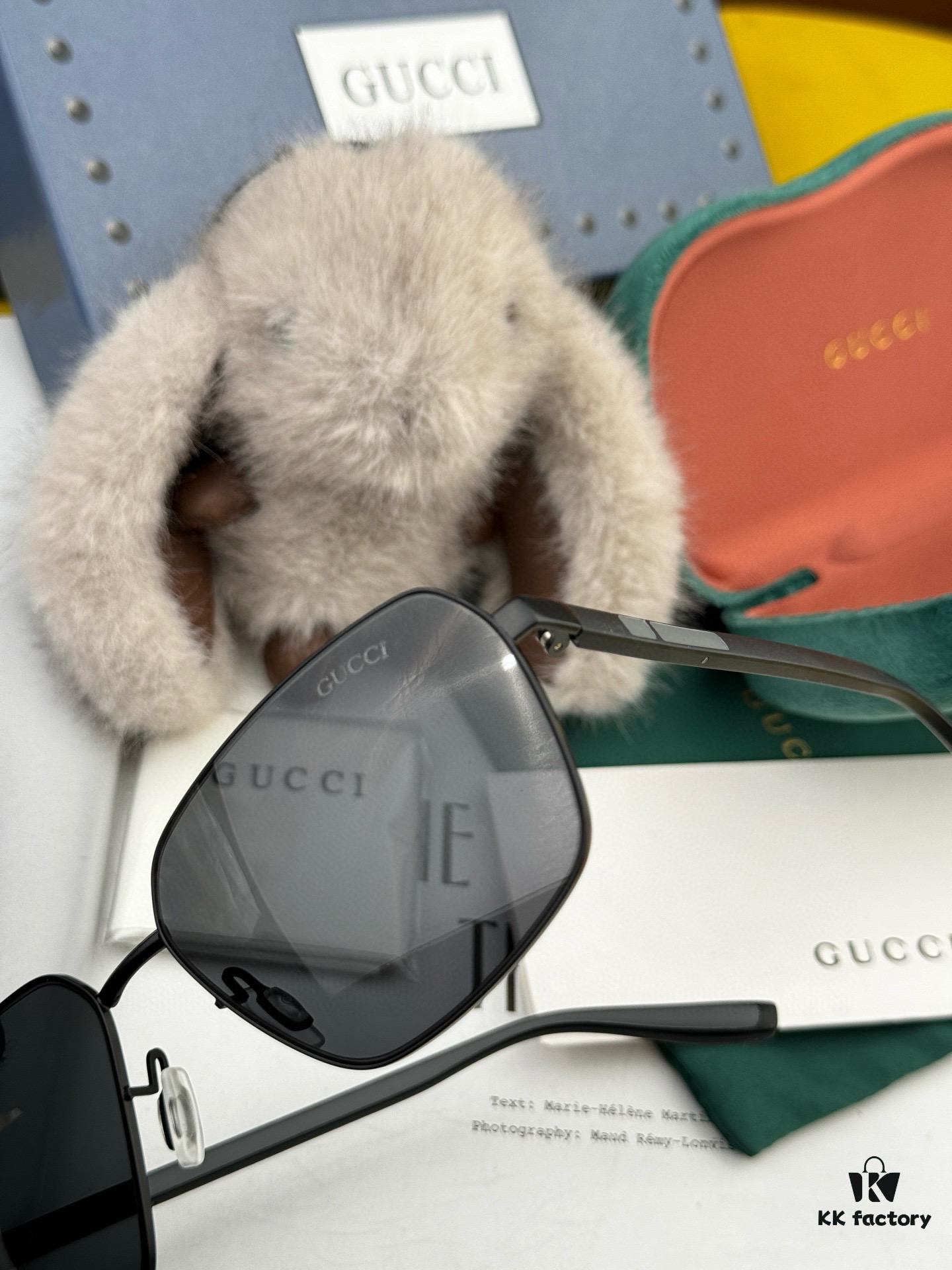 6931fe243a89a121ed54e4ec GUCCI Men's Colorful Pilot Polarized Sunglasses
