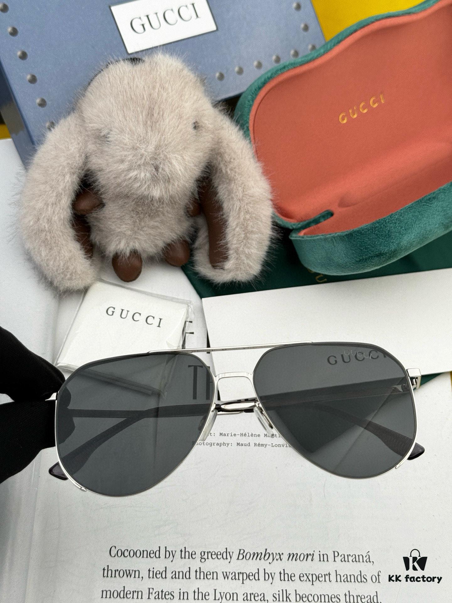 6931fe253a89a121ed54e4f2 GUCCI Men's Colorful Pilot Polarized Sunglasses