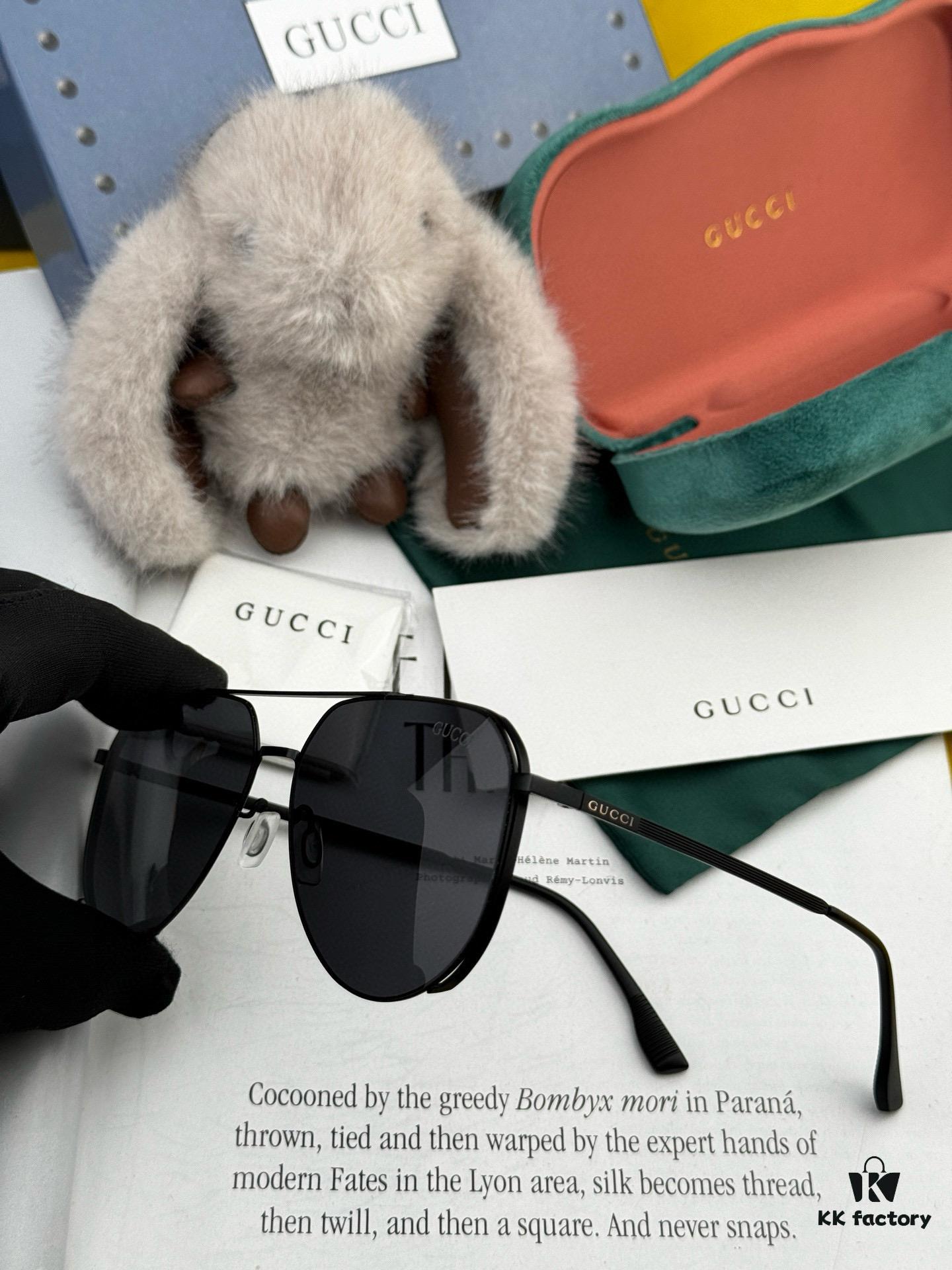 6931fe253a89a121ed54e4f6 GUCCI Men's Colorful Pilot Polarized Sunglasses