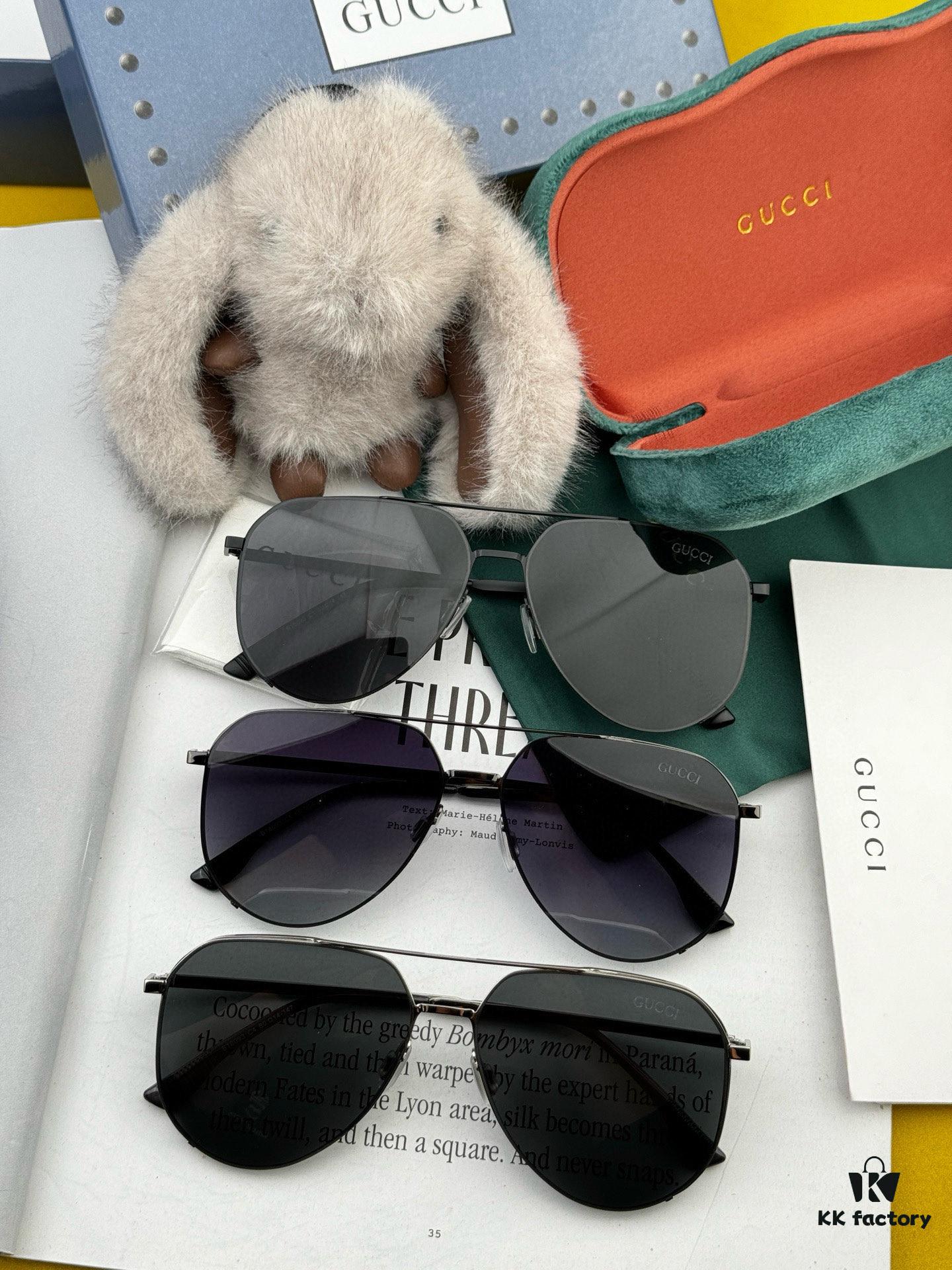 6931fe253a89a121ed54e4f8 GUCCI Men's Colorful Pilot Polarized Sunglasses