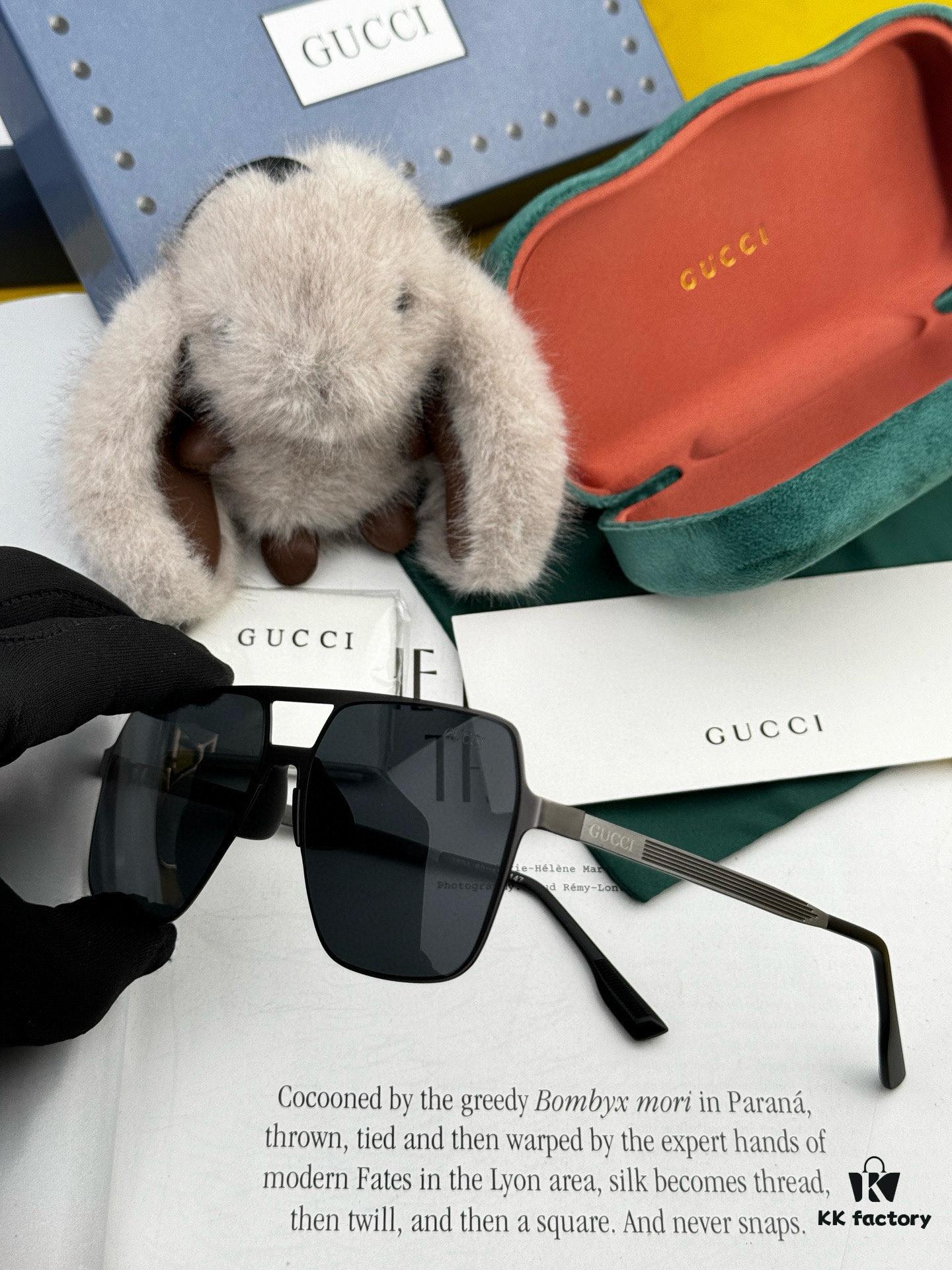 GUCCI Men's Colorful Pilot Polarized Sunglasses G4380