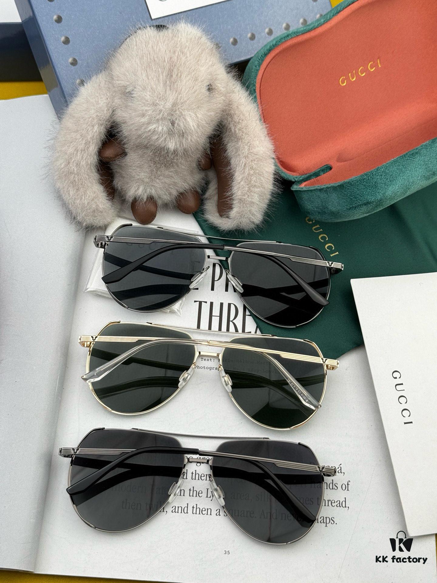 6931fe273a89a121ed54e513 GUCCI Men's Colorful Pilot Polarized Sunglasses