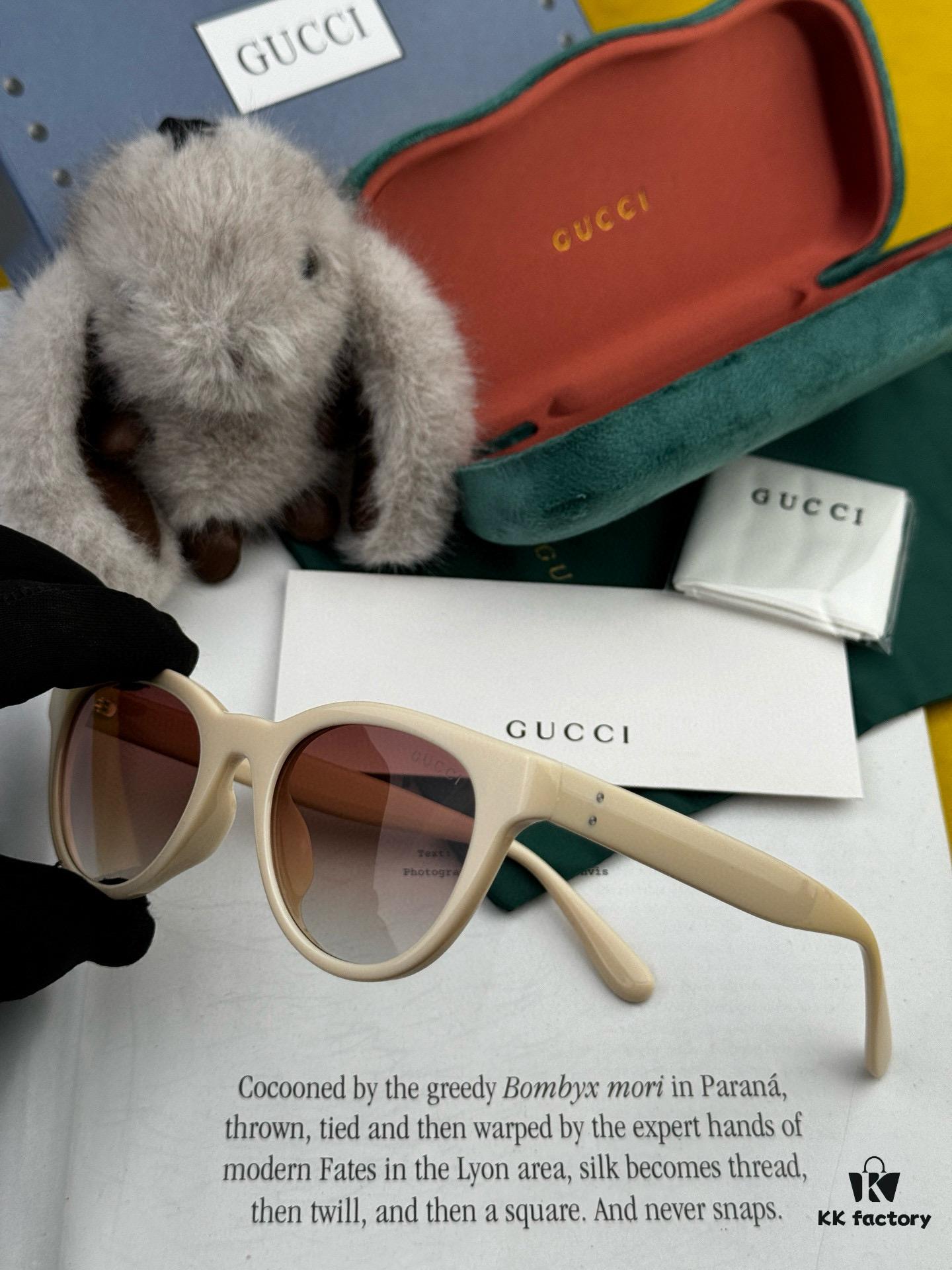 【GUCCI】2025 Spring New Arrival Trendy Best-Selling Fashion Small-Frame Polarized Sunglasses High Quality Comfortable Wear Influencer Favorite Style Model: G3905 Eyeglasses Sunglasses