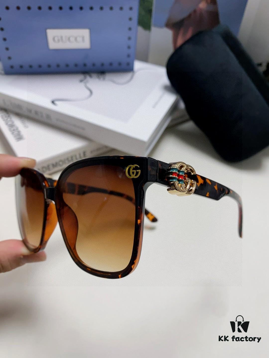 6931fe373a89a121ed54e5e2 Gucci 2025 Spring New Arrival Ultra-Fresh Style Shiny Frame with Oversized G Logo on Temples, Elegant and Stylish Women's Best-Selling Sunglasses