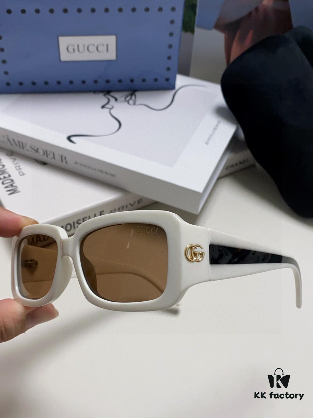 6931fe4b3a89a121ed54e6e1 Gucci 2025 New Arrival Unisex Black Rectangular Acetate Sunglasses with Dual Side Logo, Trendy and Comfortable Oversized Sun Glasses