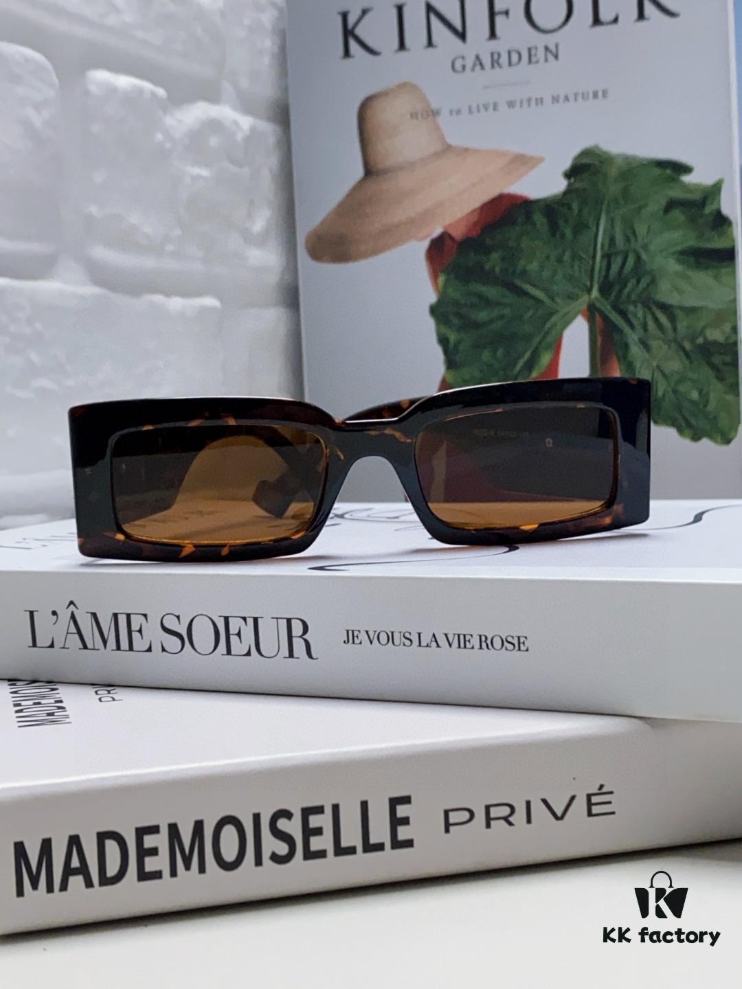 6931fe4d3a89a121ed54e6f5 Gucci Bright and Bold Personality Rectangular Narrow-Framed Sunglasses Unisex Streetwear Style, Versatile Design GG1425S