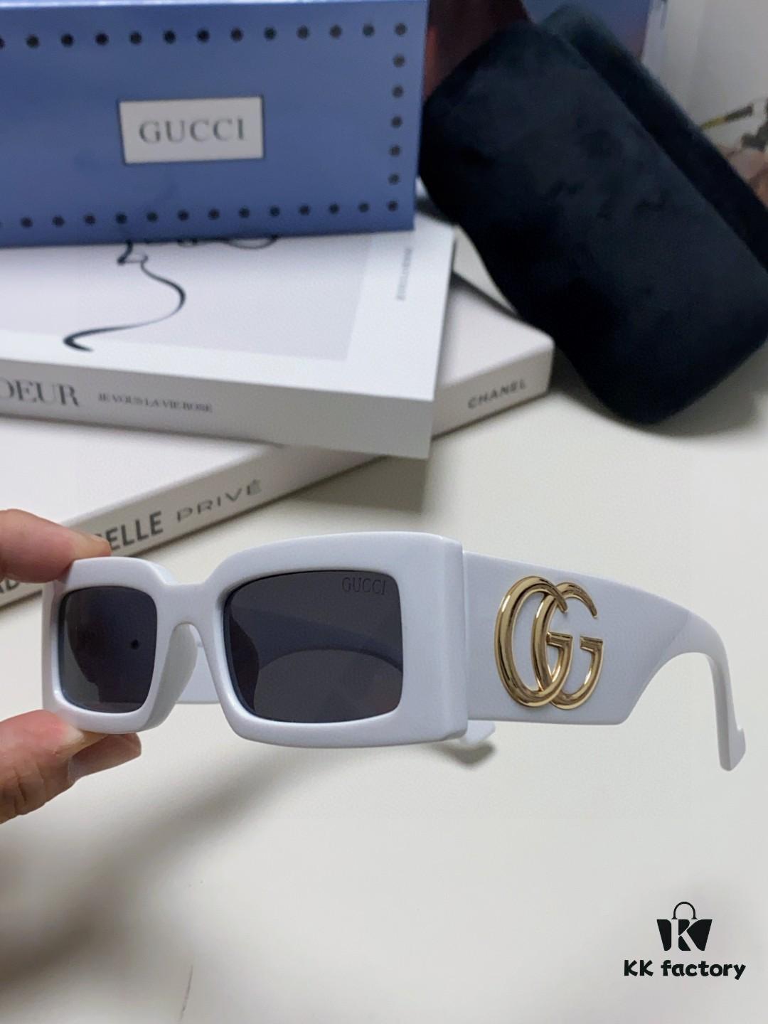 Gucci Cheerful and Bold Personality Rectangular Narrow-Framed Sunglasses Unisex Street Fashion GG1425S