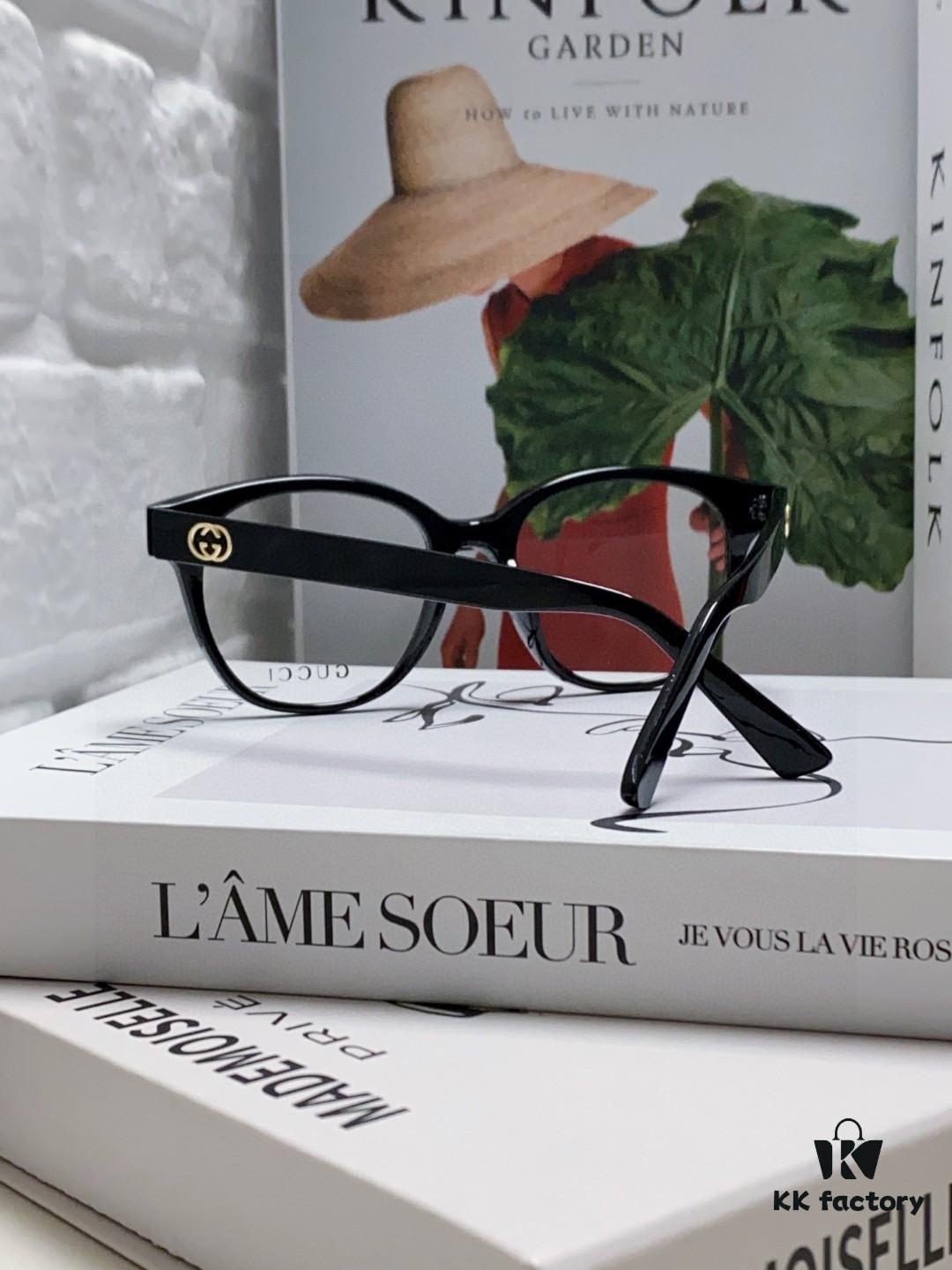 6931fe563a89a121ed54e777 Gucci 2025 New Arrival Women's Woven Art Close-Leg Frame Black Optical Glasses with Classic Red-Green Band, Fashionable Eyewear for Men and Women