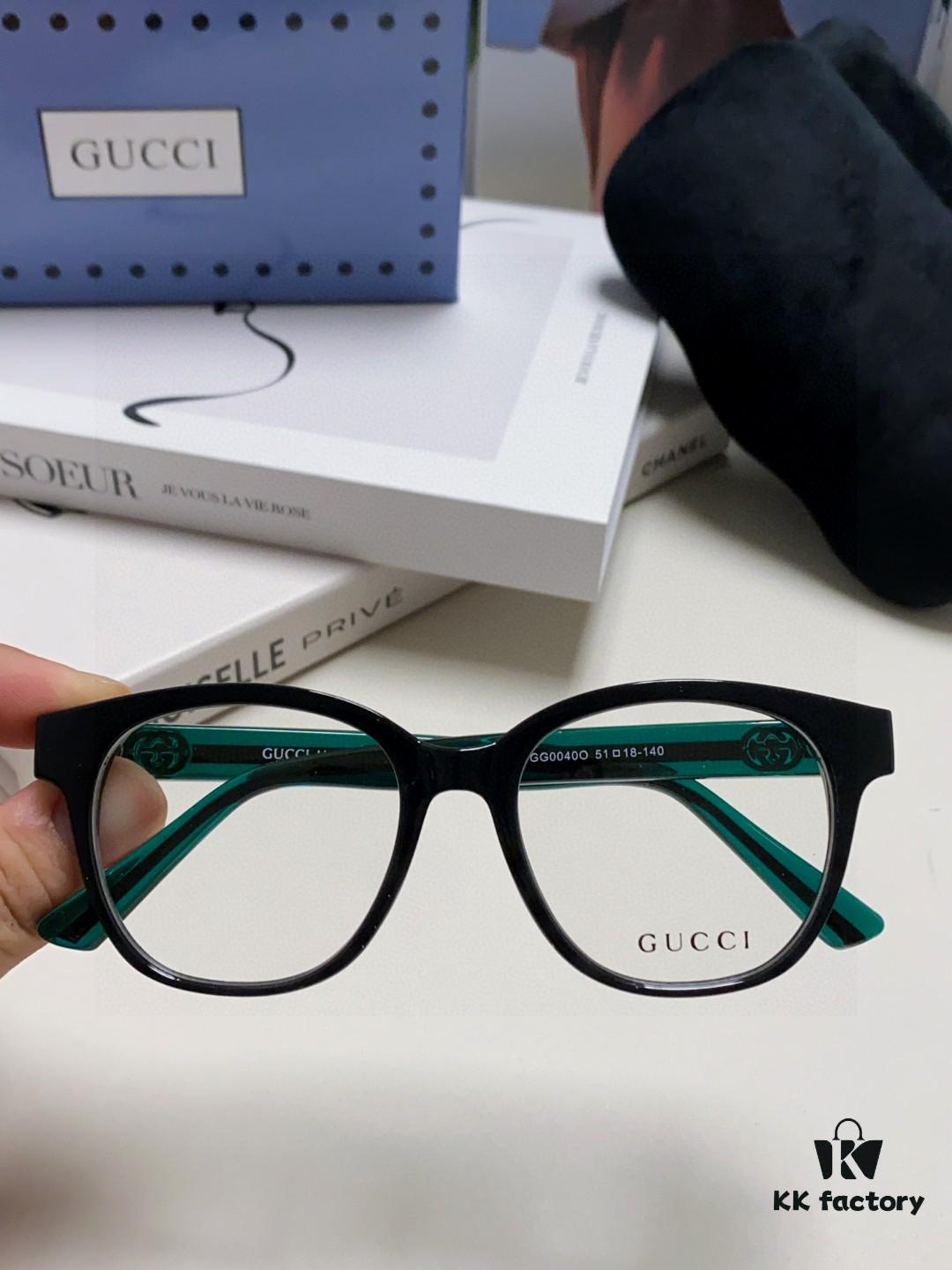 6931fe573a89a121ed54e782 Gucci 2025 New Arrival Women's Woven Art Close-up Frame Black Fashion Sunglasses with Classic Red and Green Band