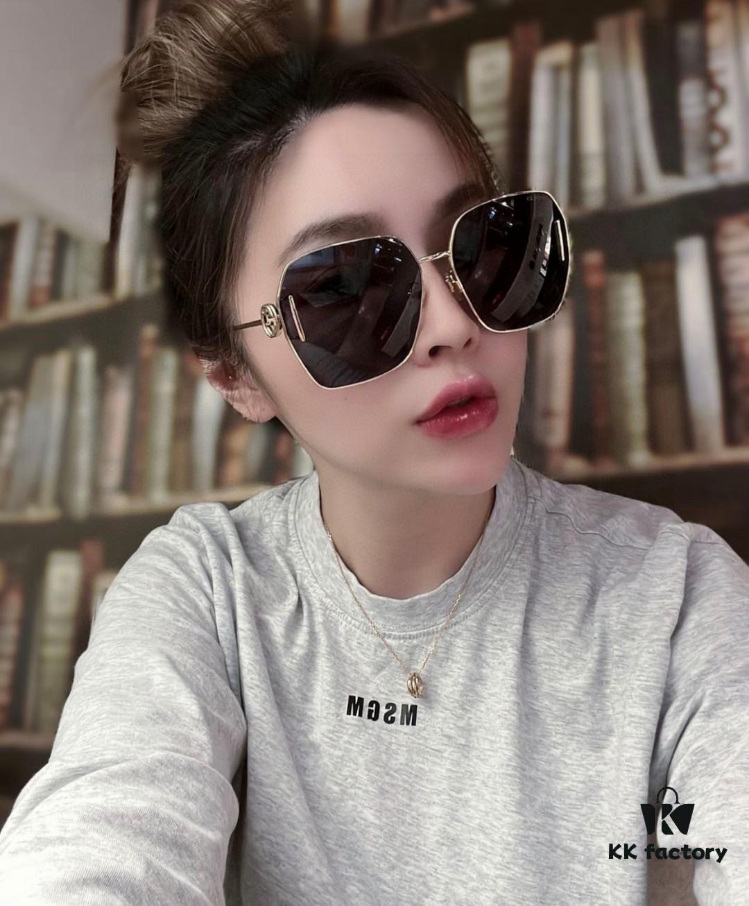 6931fe593a89a121ed54e793 Gucci 2025 New Arrival Fashion Retro Stylish Comfortable Metal Avant-Garde Unisex Sunglasses 1207SA