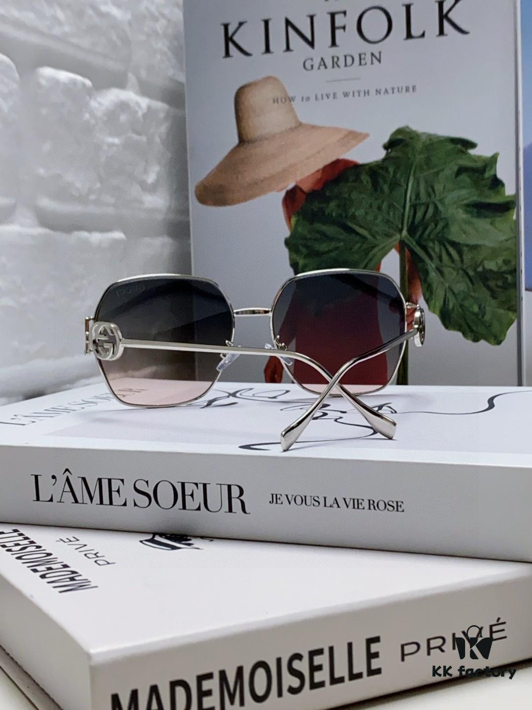 6931fe5b3a89a121ed54e7ad Gucci 2025 New Fashion Retro Stylish and Comfortable Unisex Sunglasses with Metal Avant-Garde Design, Versatile Trendy Shades Model 1207SA
