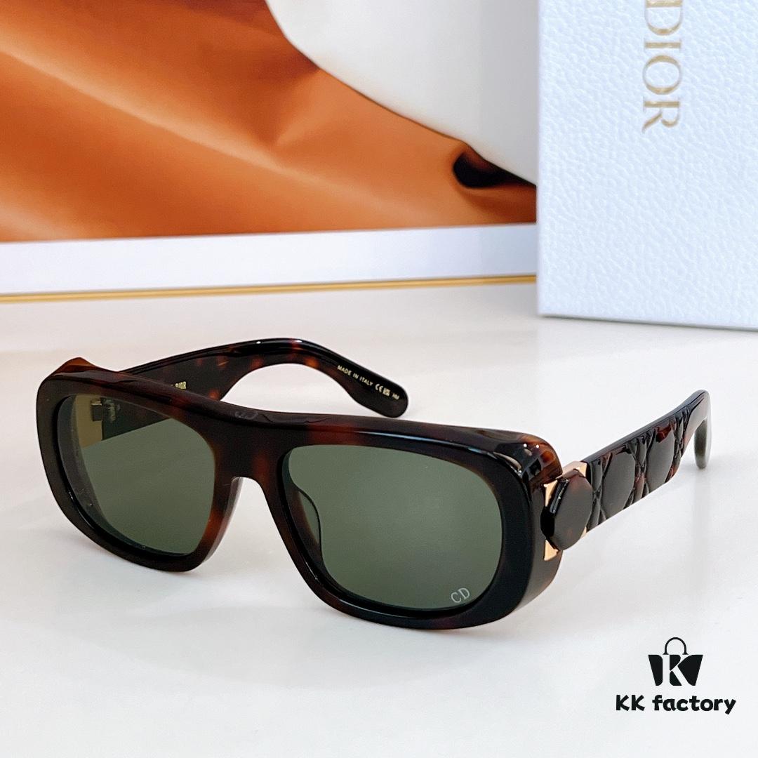6931fe633a89a121ed54e81d 135 DIOR Lady Sunglasses Model: Lady95.22S1I Size: 59□18 130