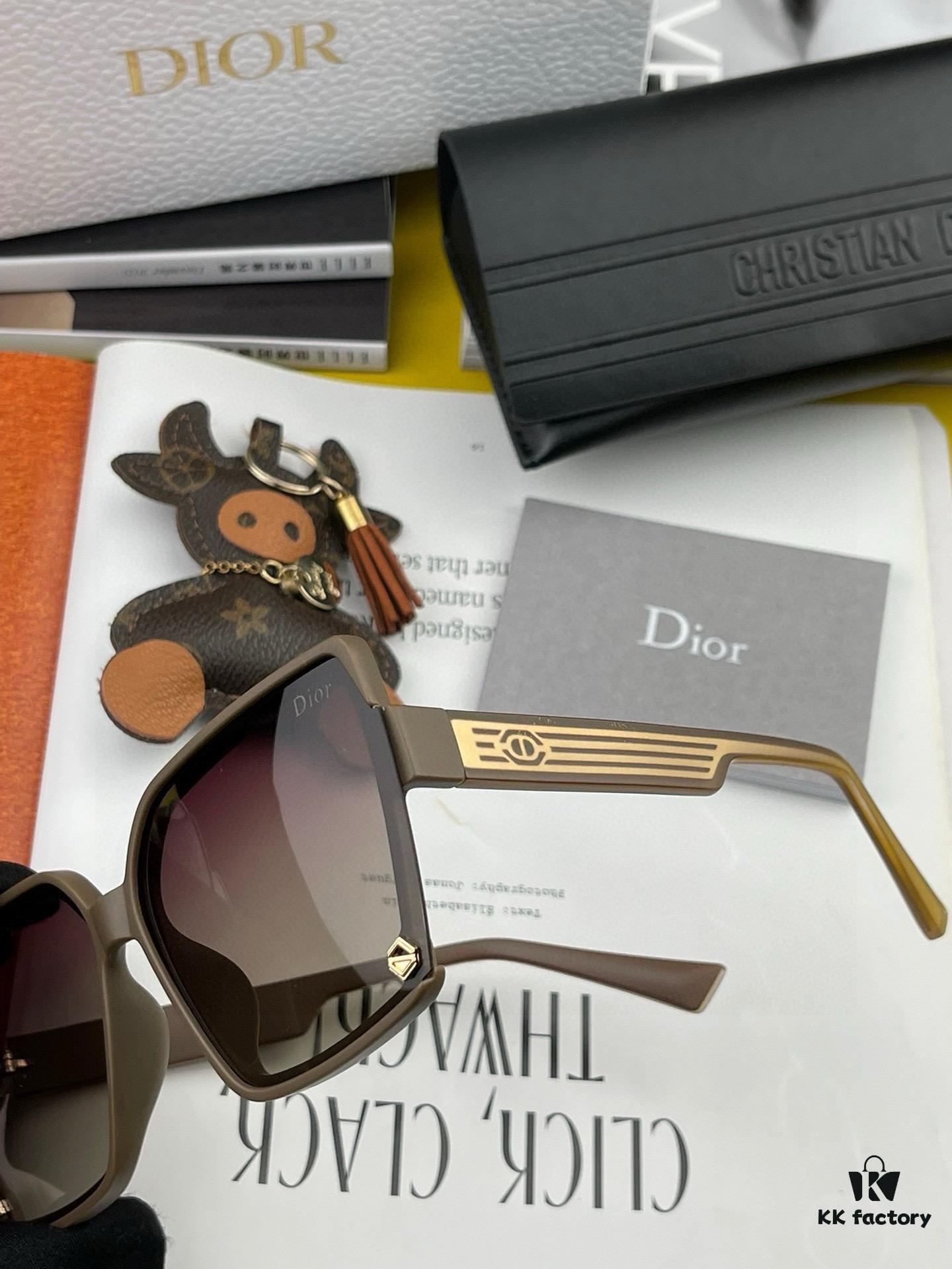 6931fe653a89a121ed54e831 【DIOR】2025 Spring New Arrival Trendy Fashion Rectangular Polarized Sunglasses, High-Quality Comfortable Fit, Influencer Popular Style, Women's HD Thickened Polarized Sunglasses 🕶️ High-Quality TR Frame Model: CD1422