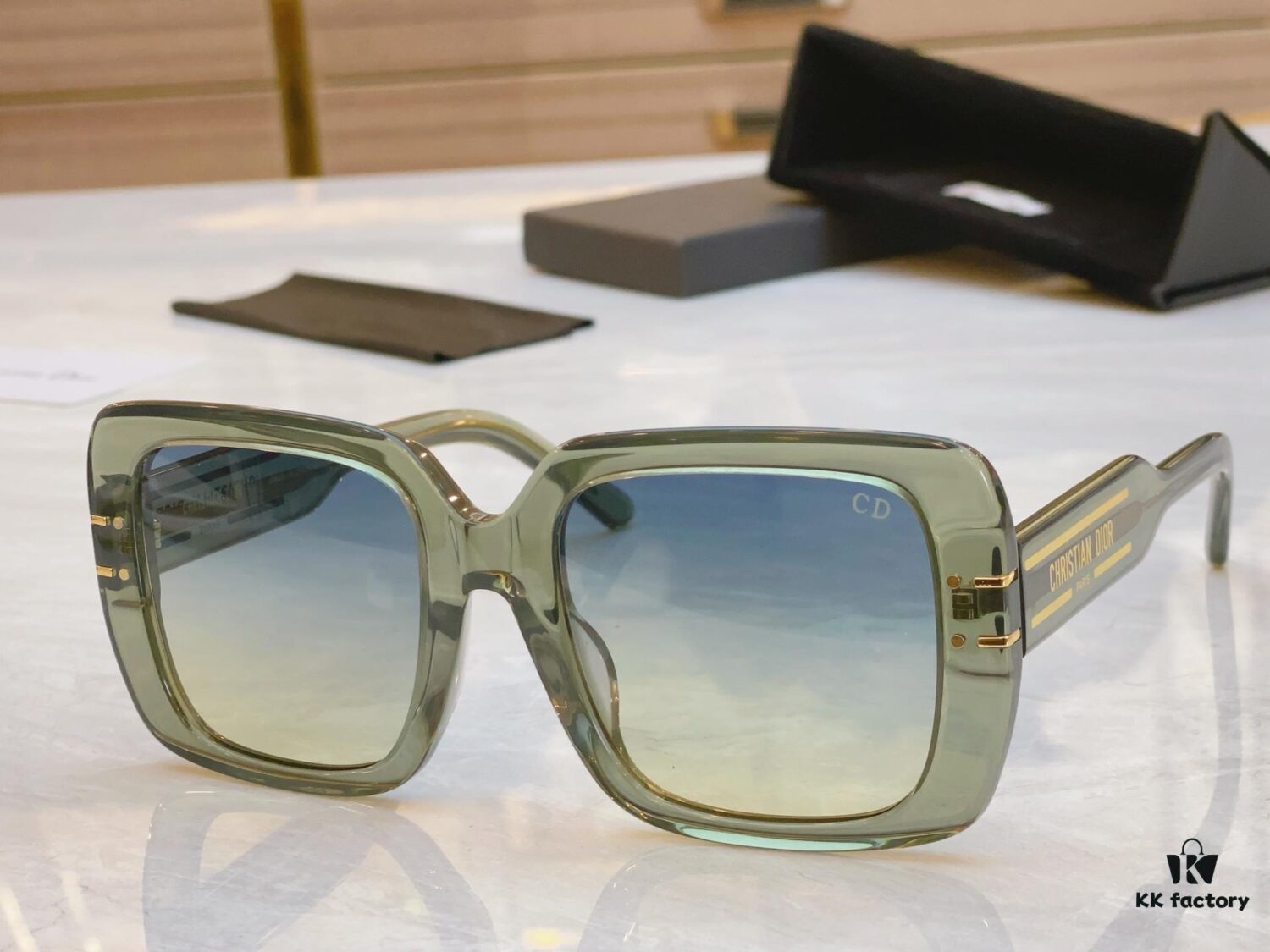 6931fe733a89a121ed54e8f2 Dior New Model Sunglasses, MODEL: Diorsignature S11F, SIZE: 54□21-145