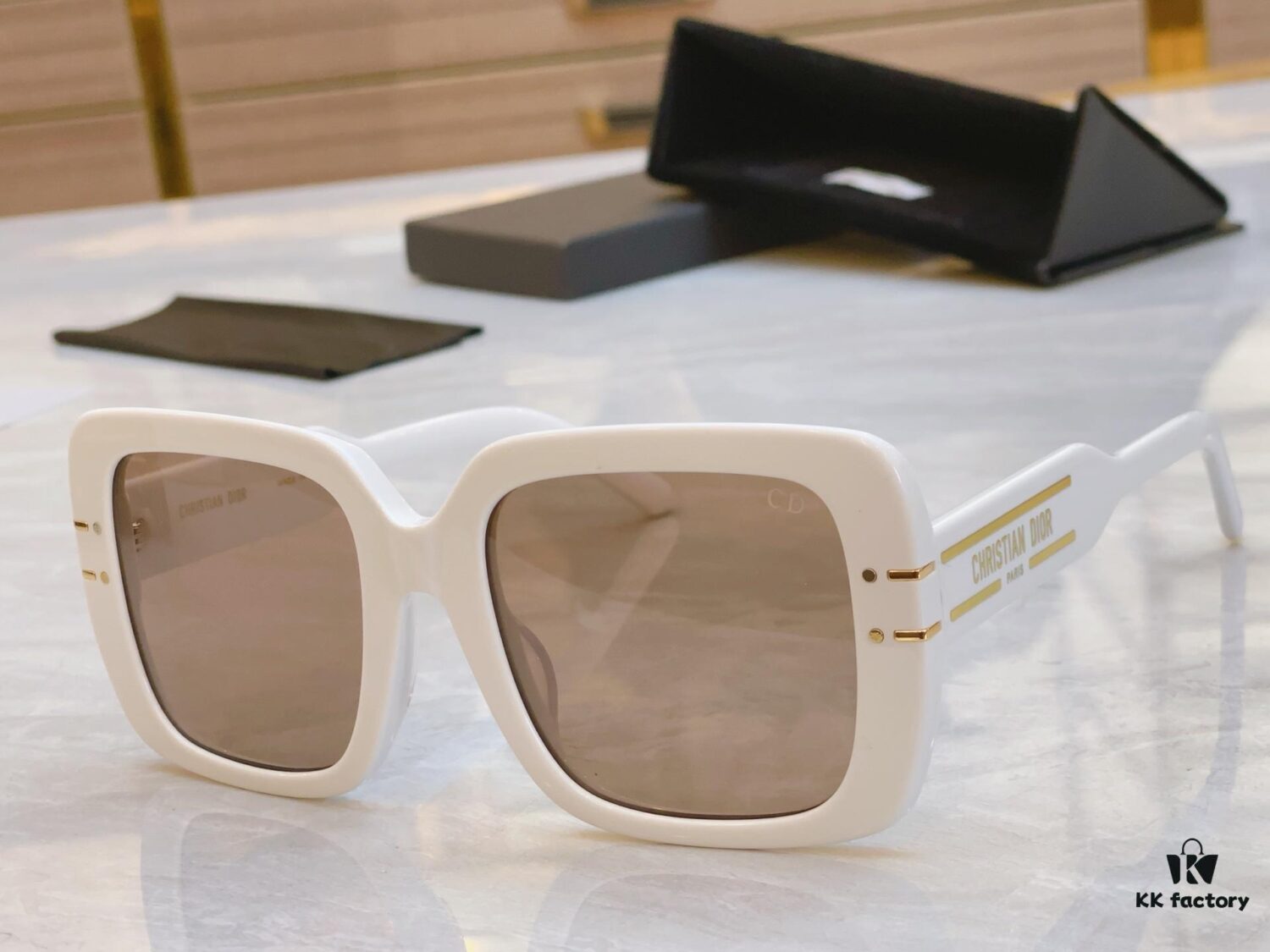 6931fe743a89a121ed54e8f4 Dior New Model Sunglasses, MODEL: Diorsignature S11F, SIZE: 54□21-145