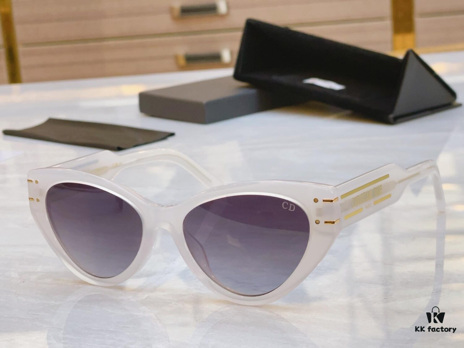 Dior New Model Sunglasses, MODEL: Diorsignature 871, SIZE: 55□18-145