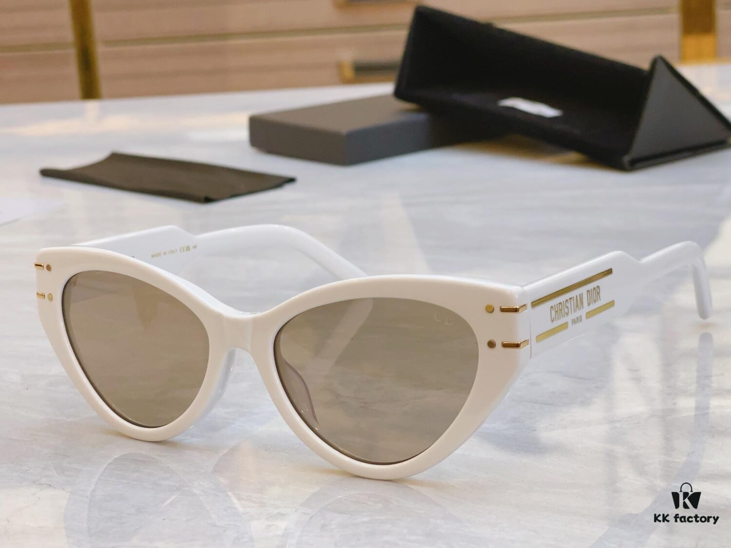 Dior New Model Sunglasses, MODEL: Diorsignature 871, SIZE: 55□18-145